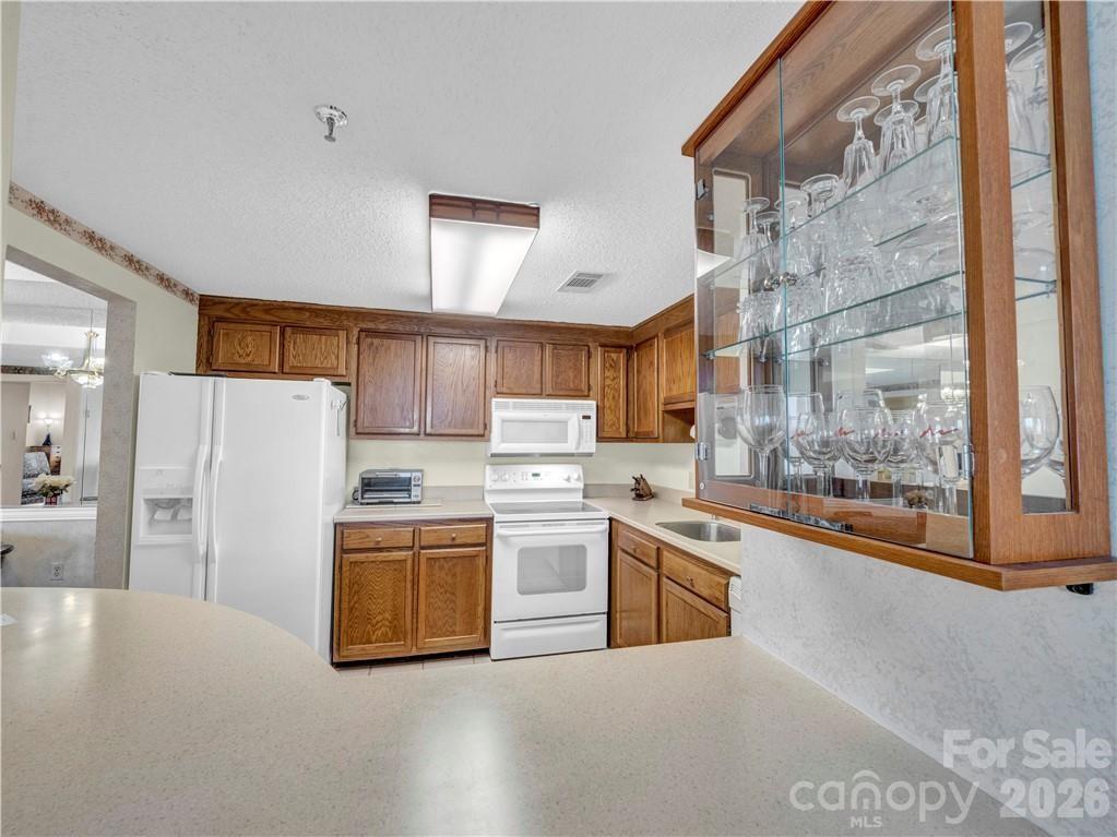303 Sugar Top Drive 2712 Property Photo 7