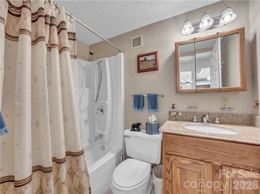 303 Sugar Top Drive 2712 Property Photo 15