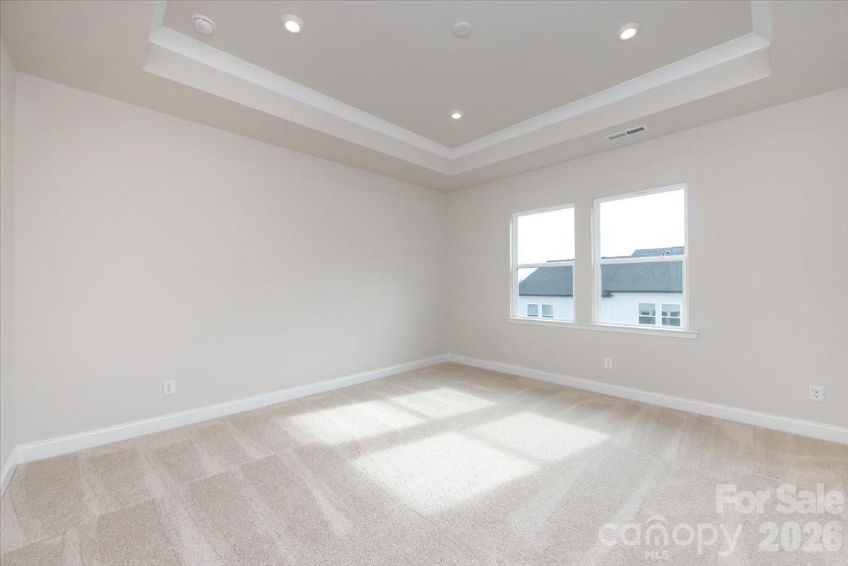 909 Archway Lane Property Photo 23