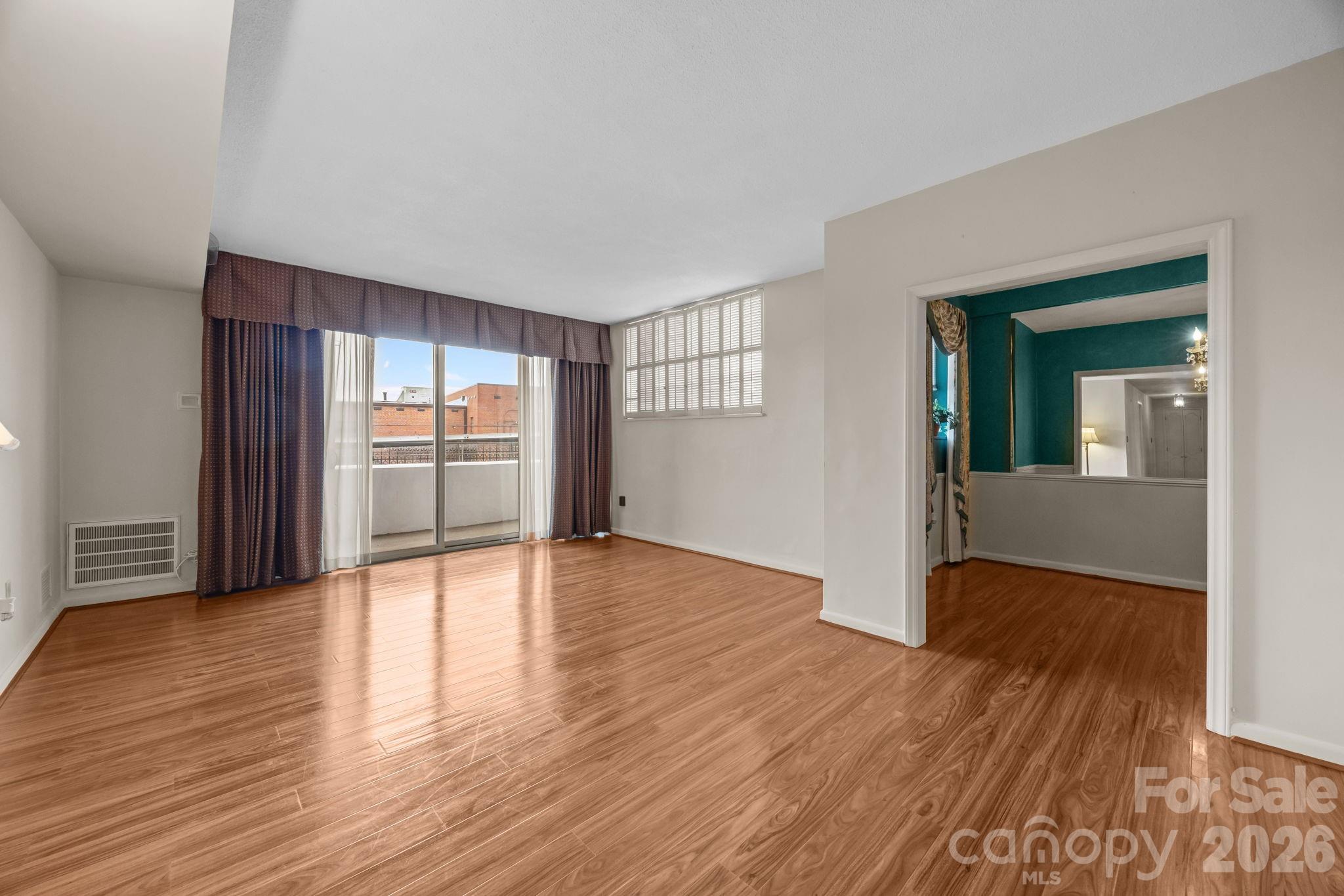 1300 Reece Road 208 Property Photo 8