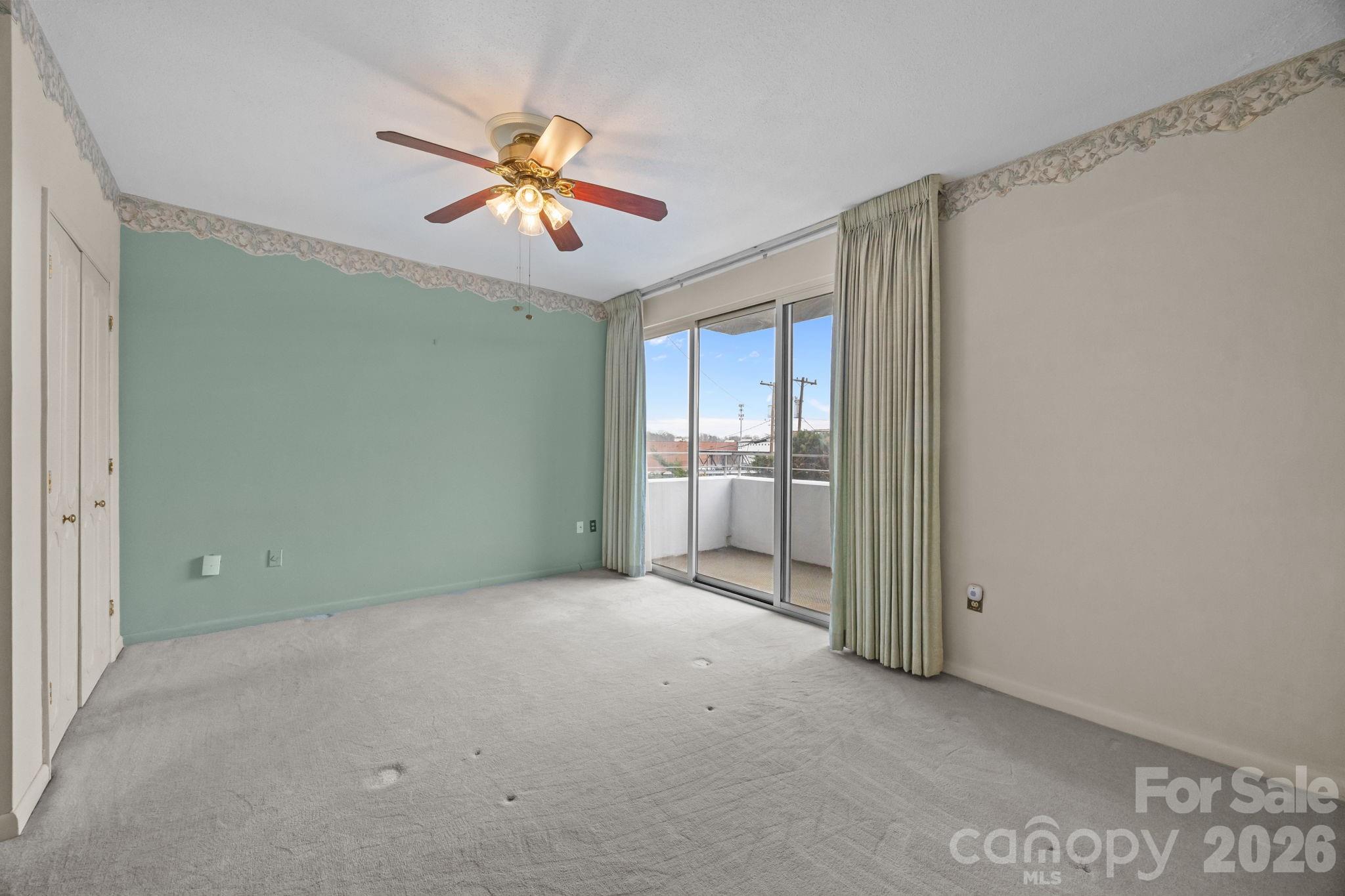 1300 Reece Road 208 Property Photo 15