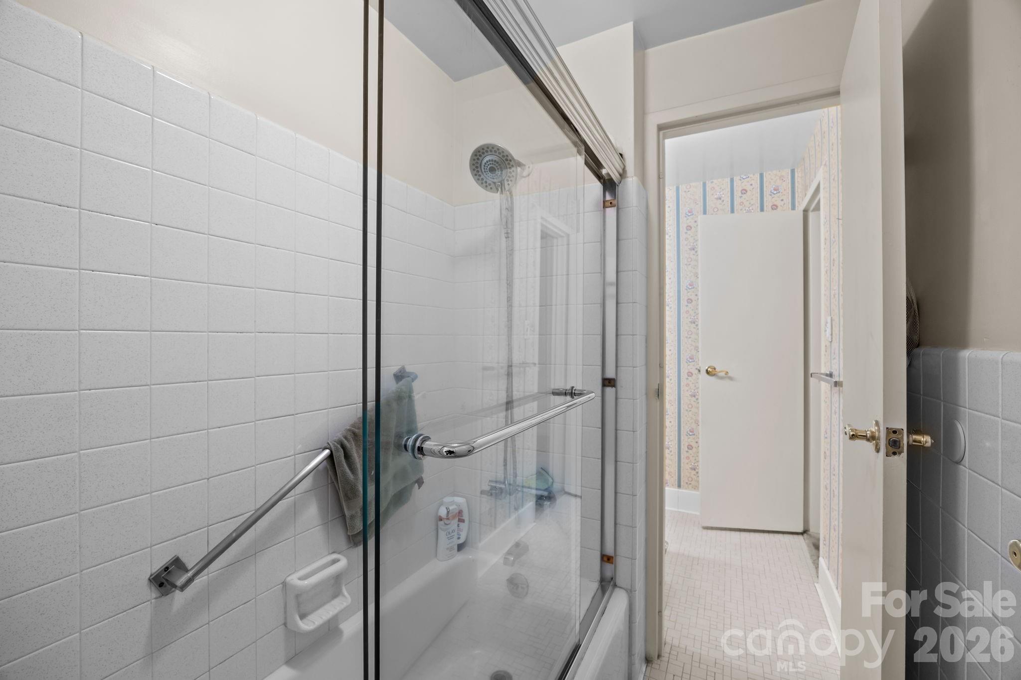1300 Reece Road 208 Property Photo 18