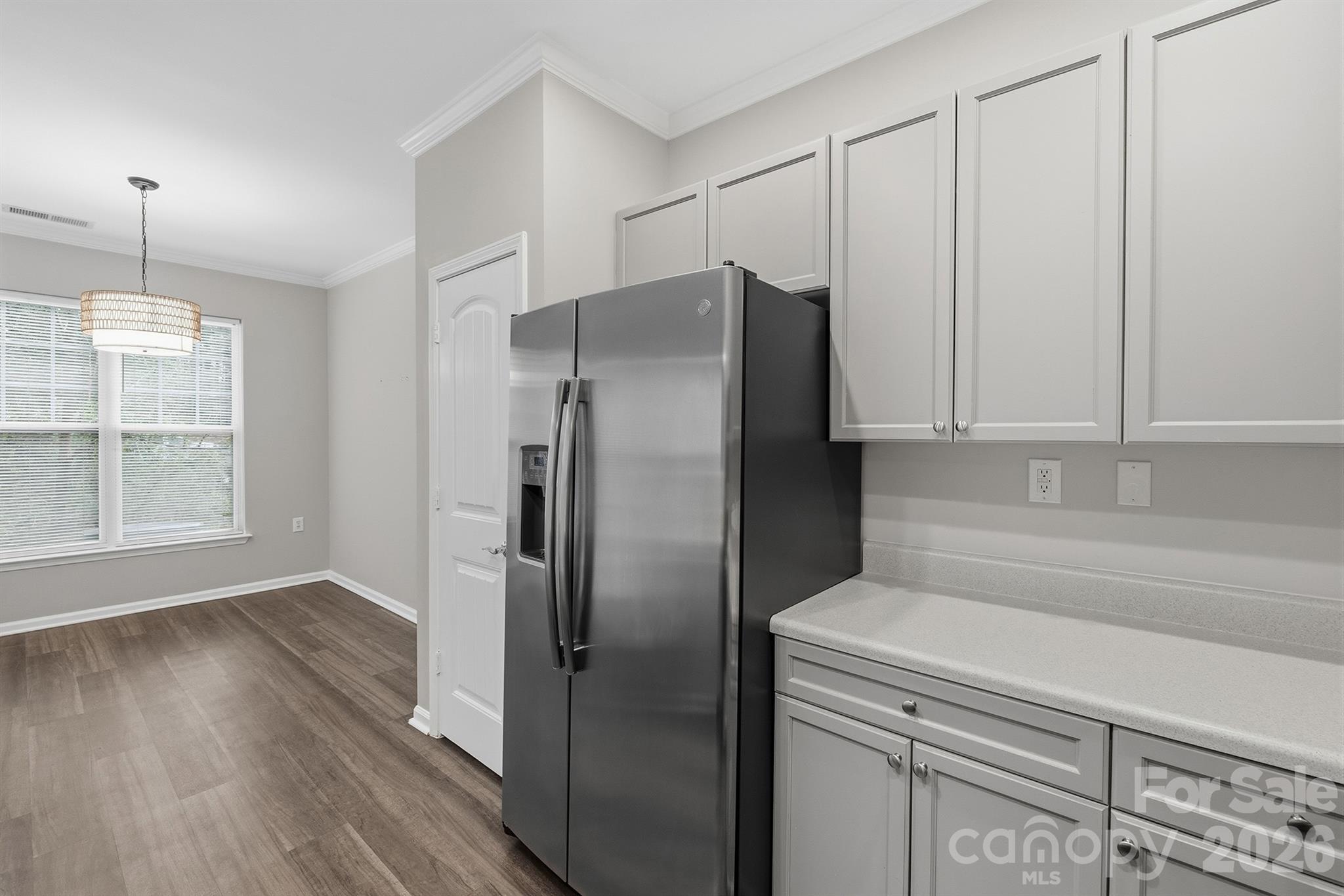 14208 Castle Abbey Lane Property Photo 8