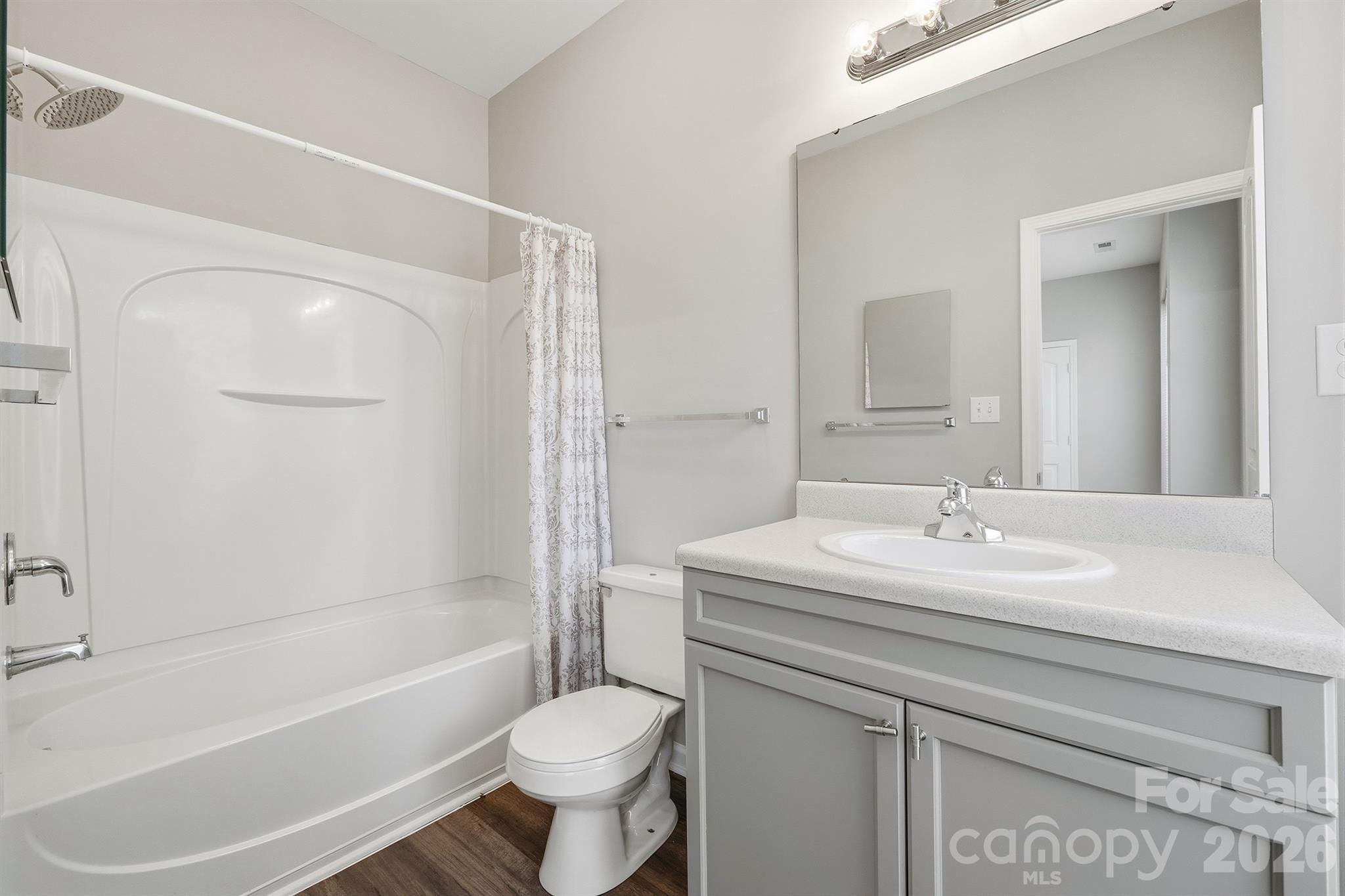 14208 Castle Abbey Lane Property Photo 25