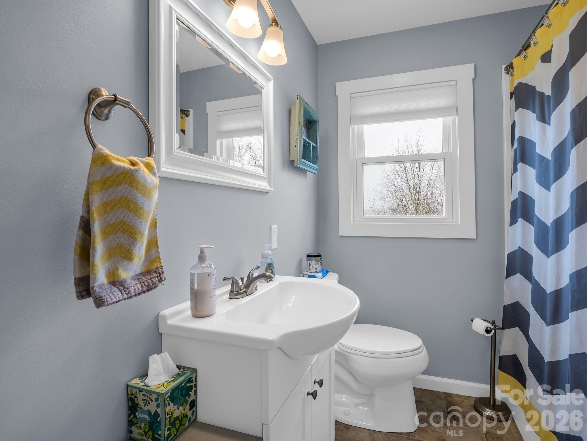 1086 Carters Ridge Road Property Photo 15