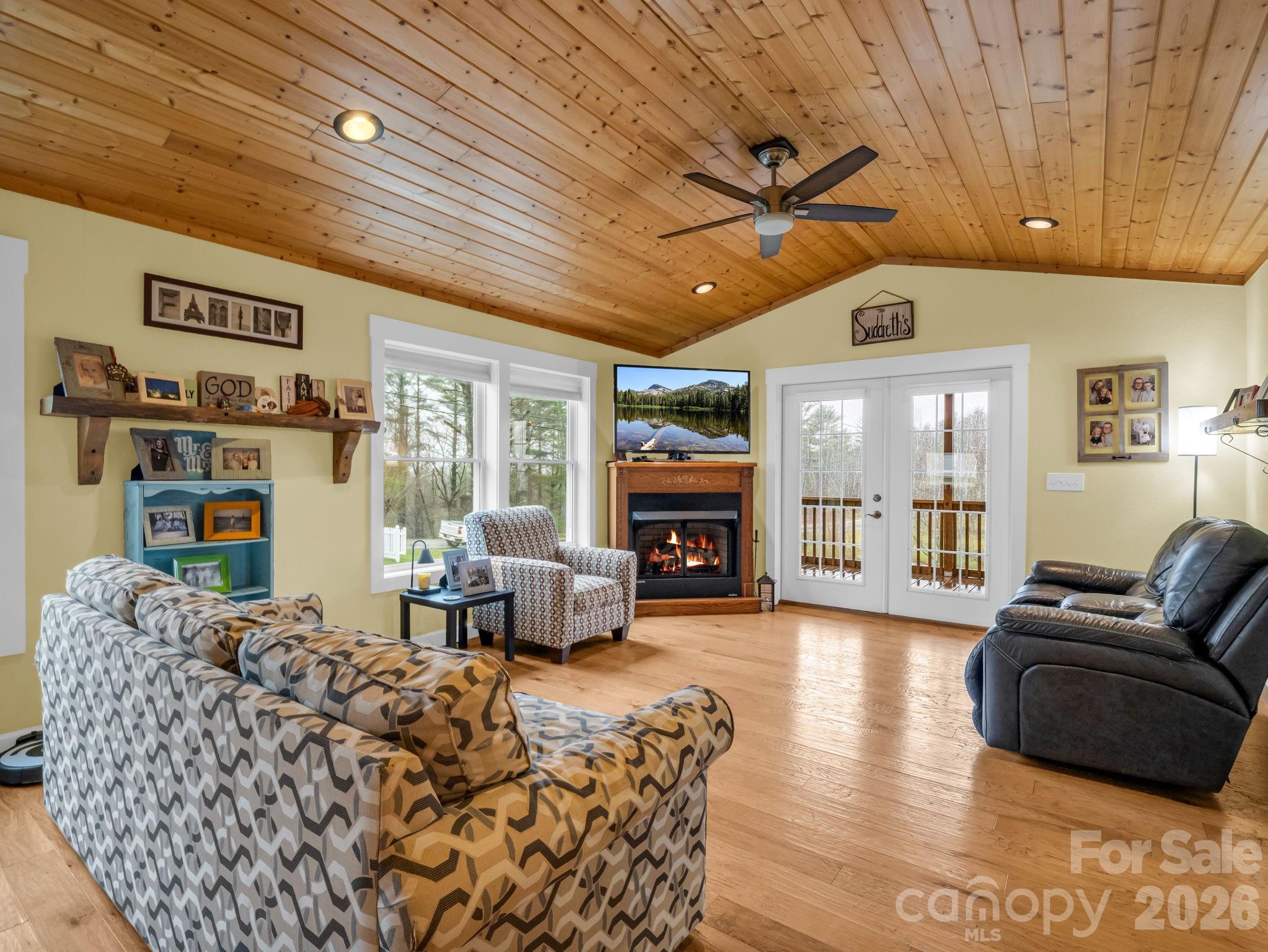 1086 Carters Ridge Road Property Photo 25