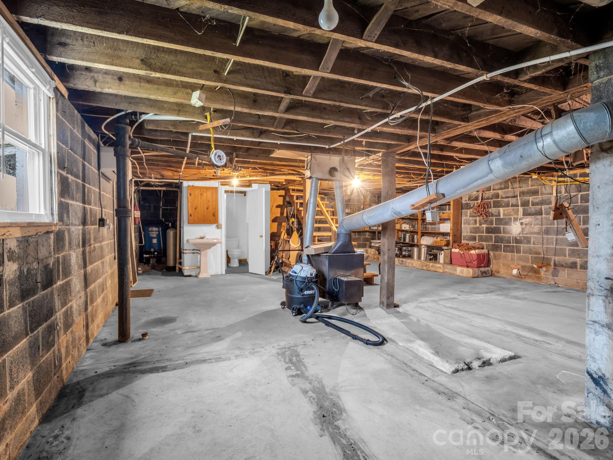 1086 Carters Ridge Road Property Photo 38