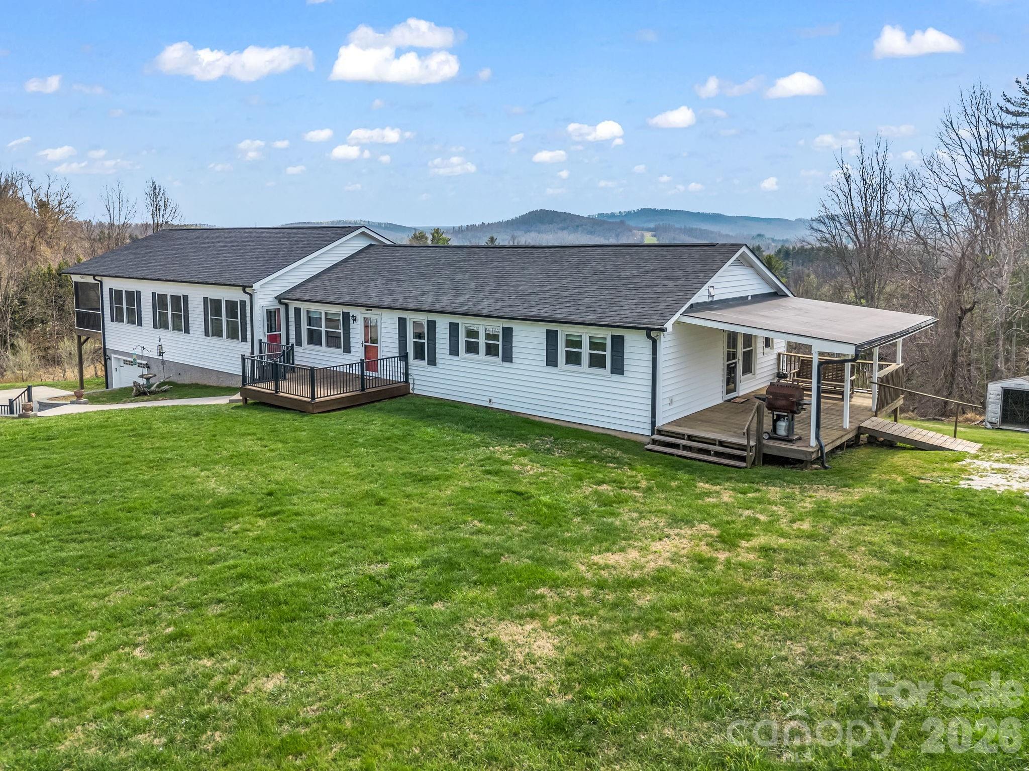 1086 Carters Ridge Road Property Photo 41
