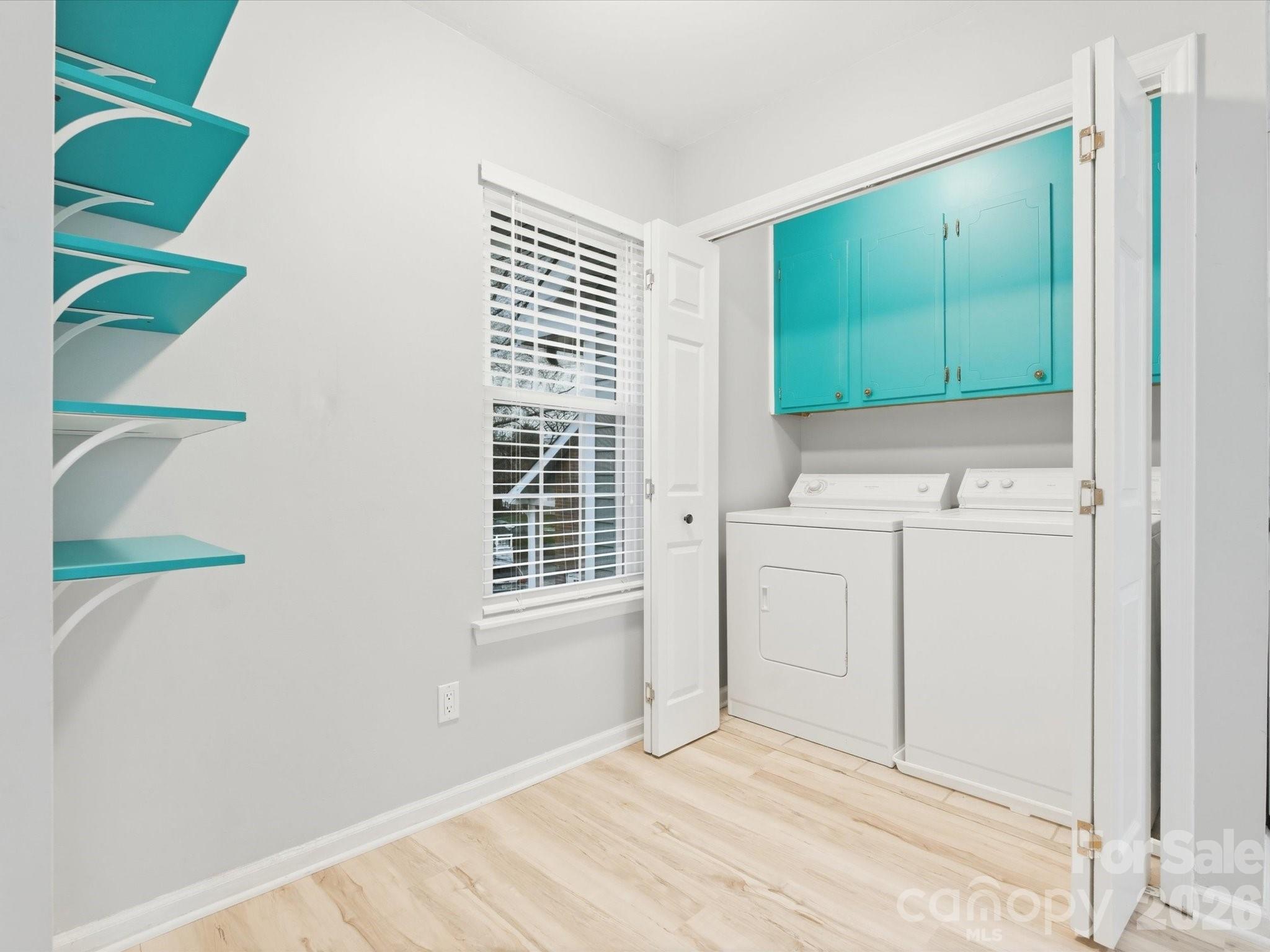 9404 S Vicksburg Park Court Property Photo 25