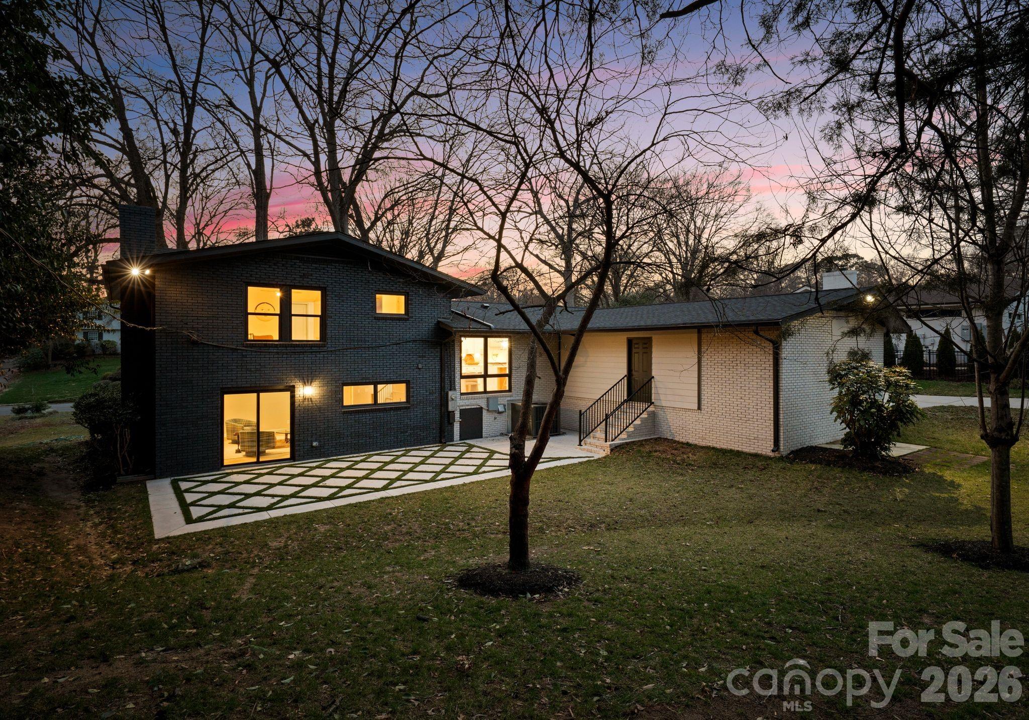 823 Wingrave Drive Property Photo 42