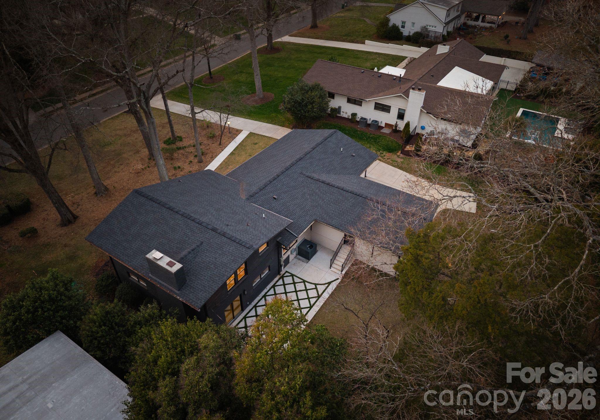823 Wingrave Drive Property Photo 43