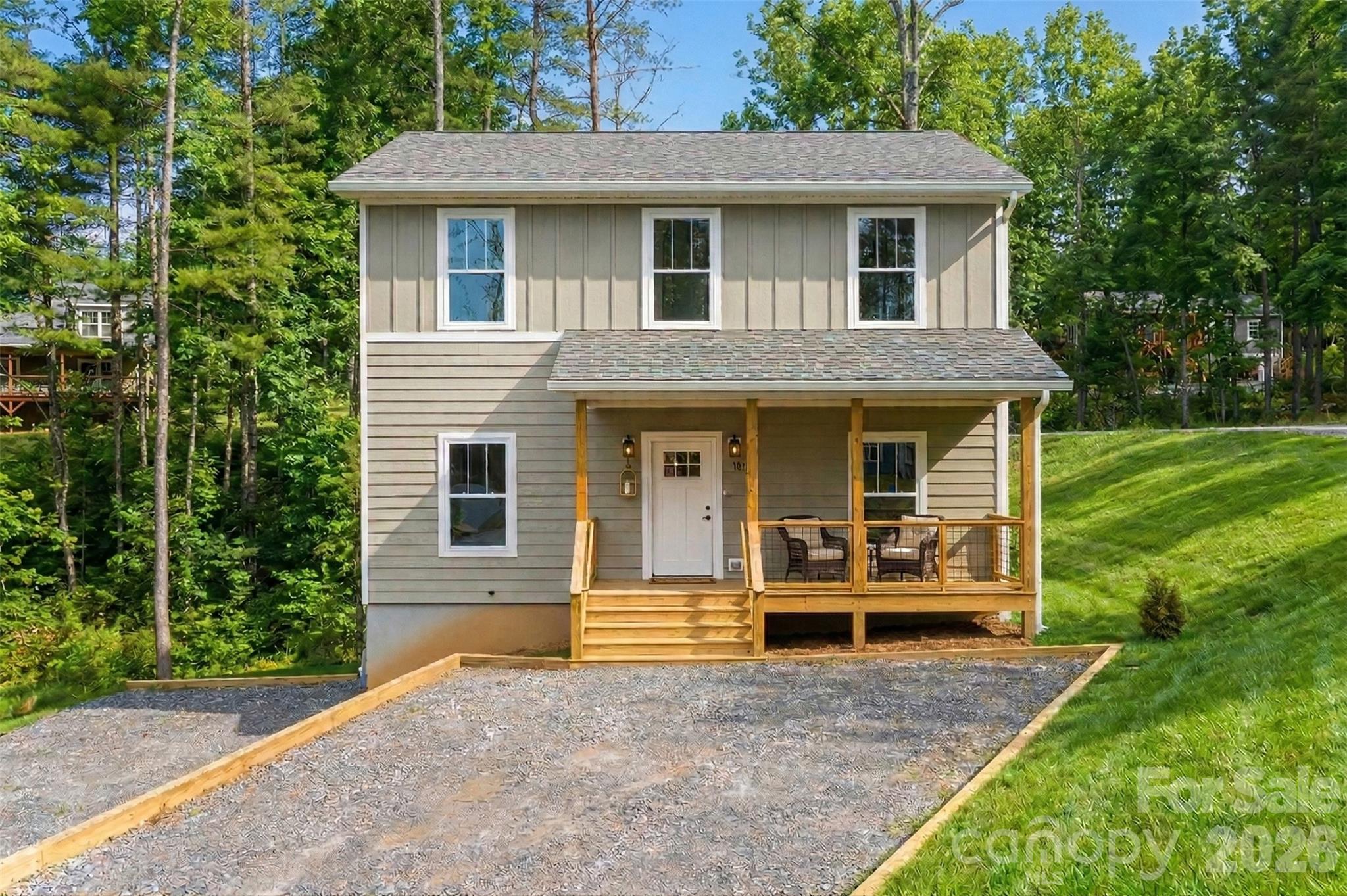 165 Cascade Ridge Road Property Photo 1