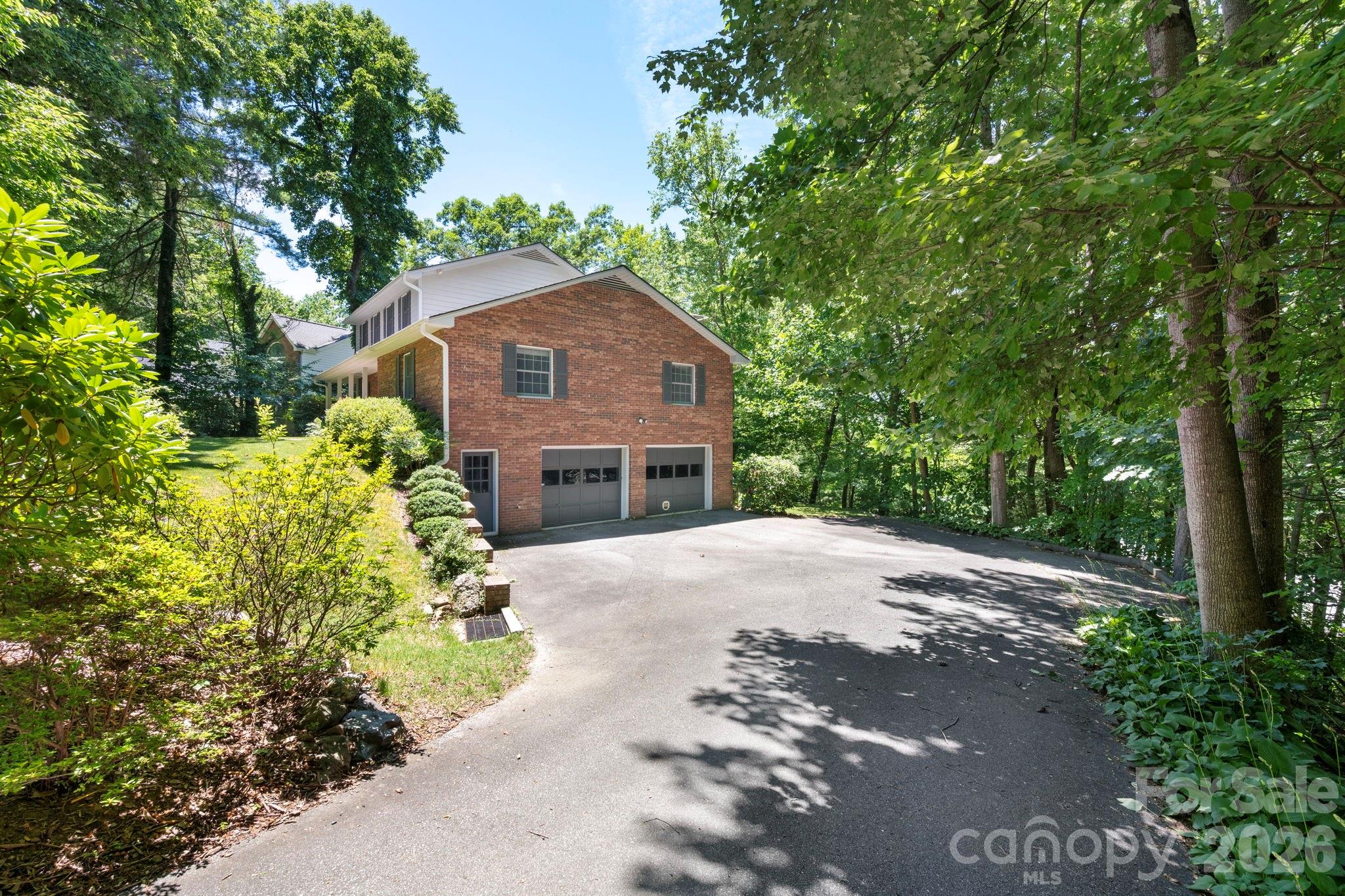 107 Ballantree Drive Property Photo 4
