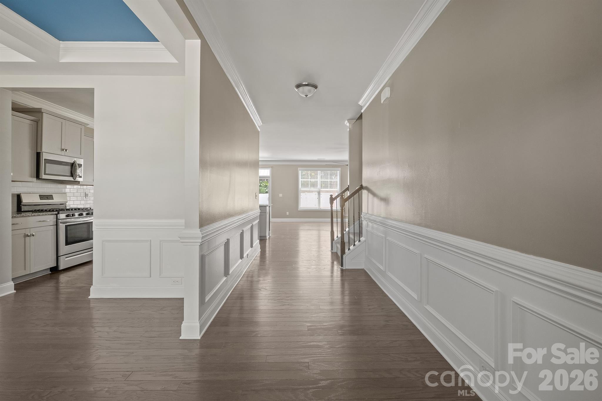 2358 Red Birch Way Property Photo 4