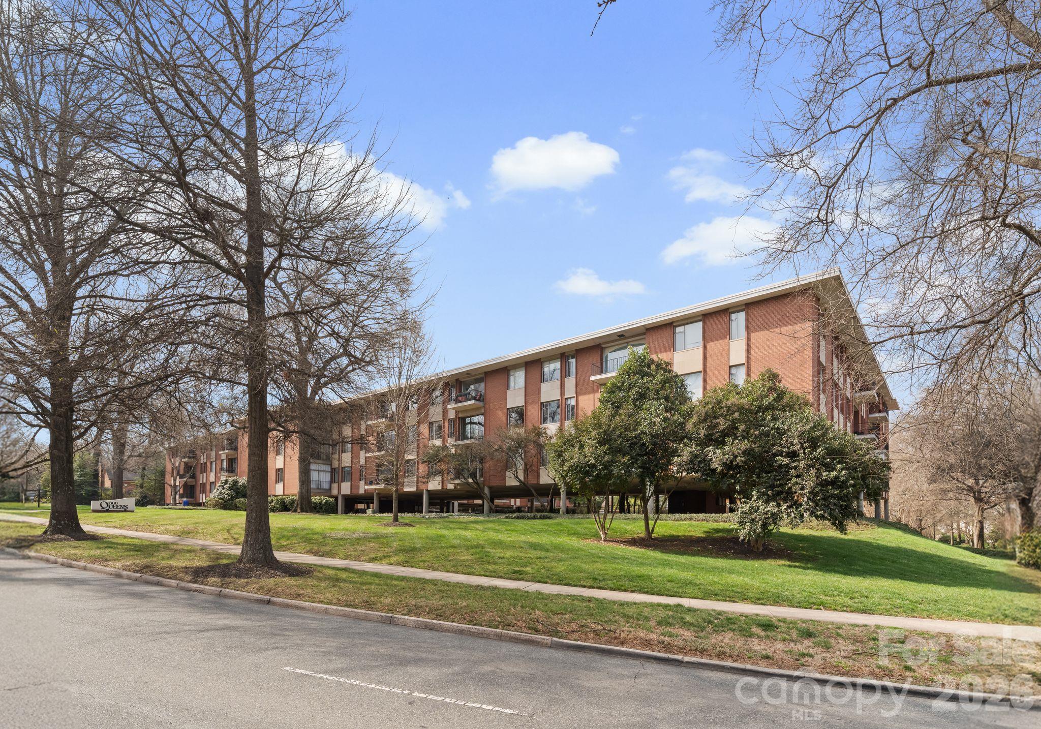 1300 Queens Road Property Photo 3