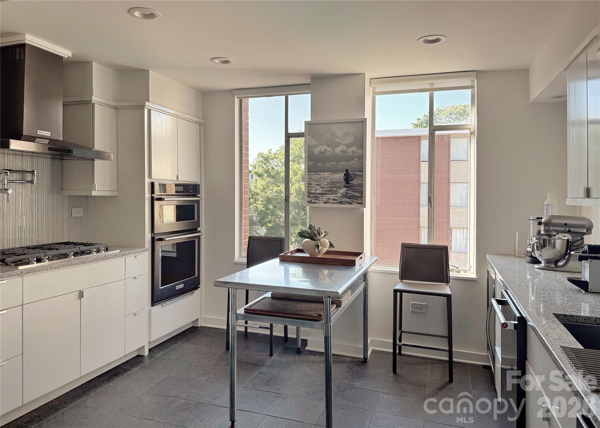 1300 Queens Road Property Photo 7