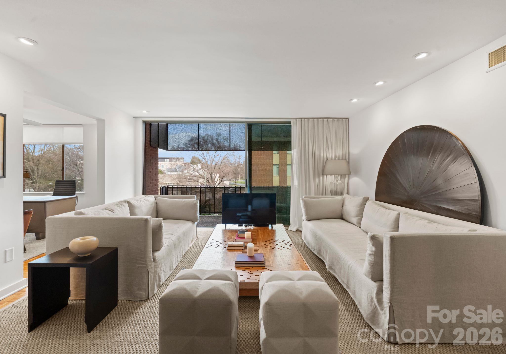 1300 Queens Road Property Photo 15