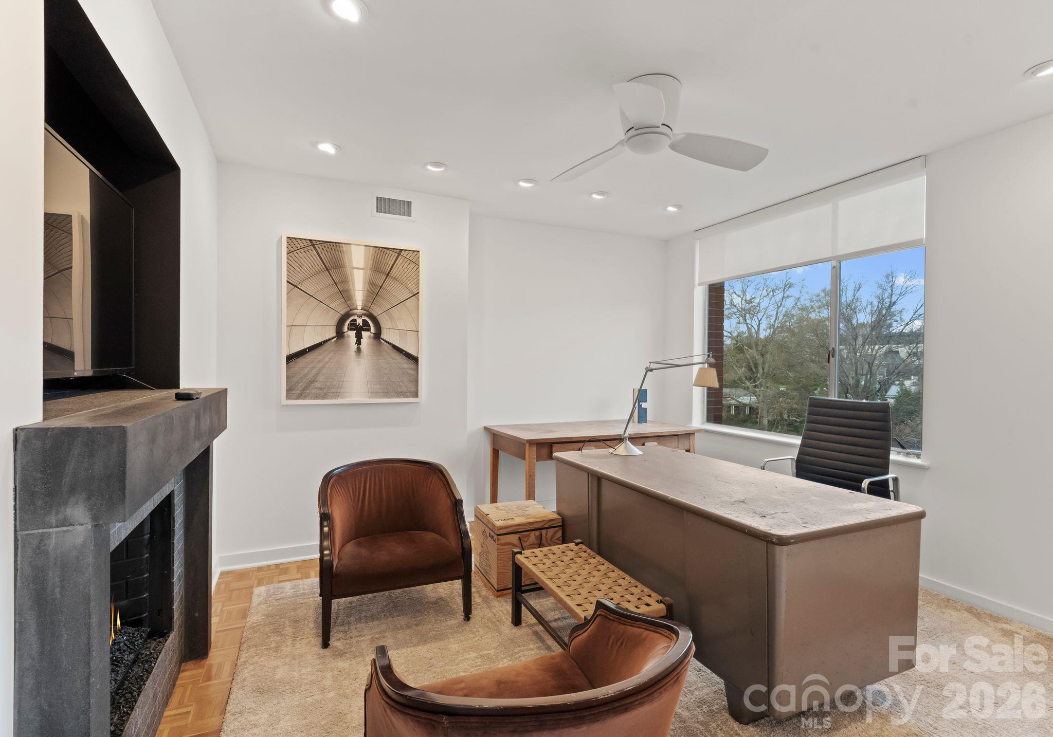 1300 Queens Road Property Photo 17