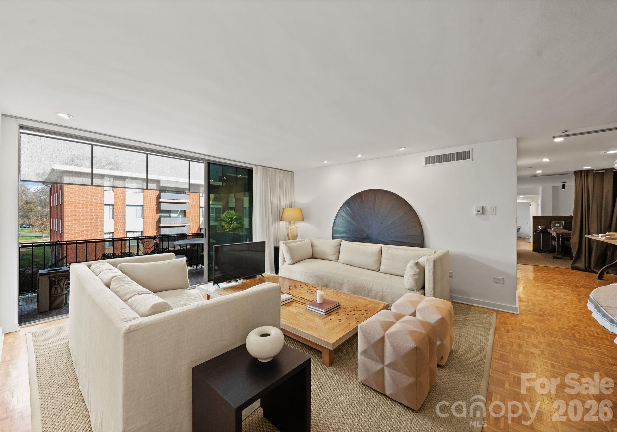 1300 Queens Road Property Photo 18