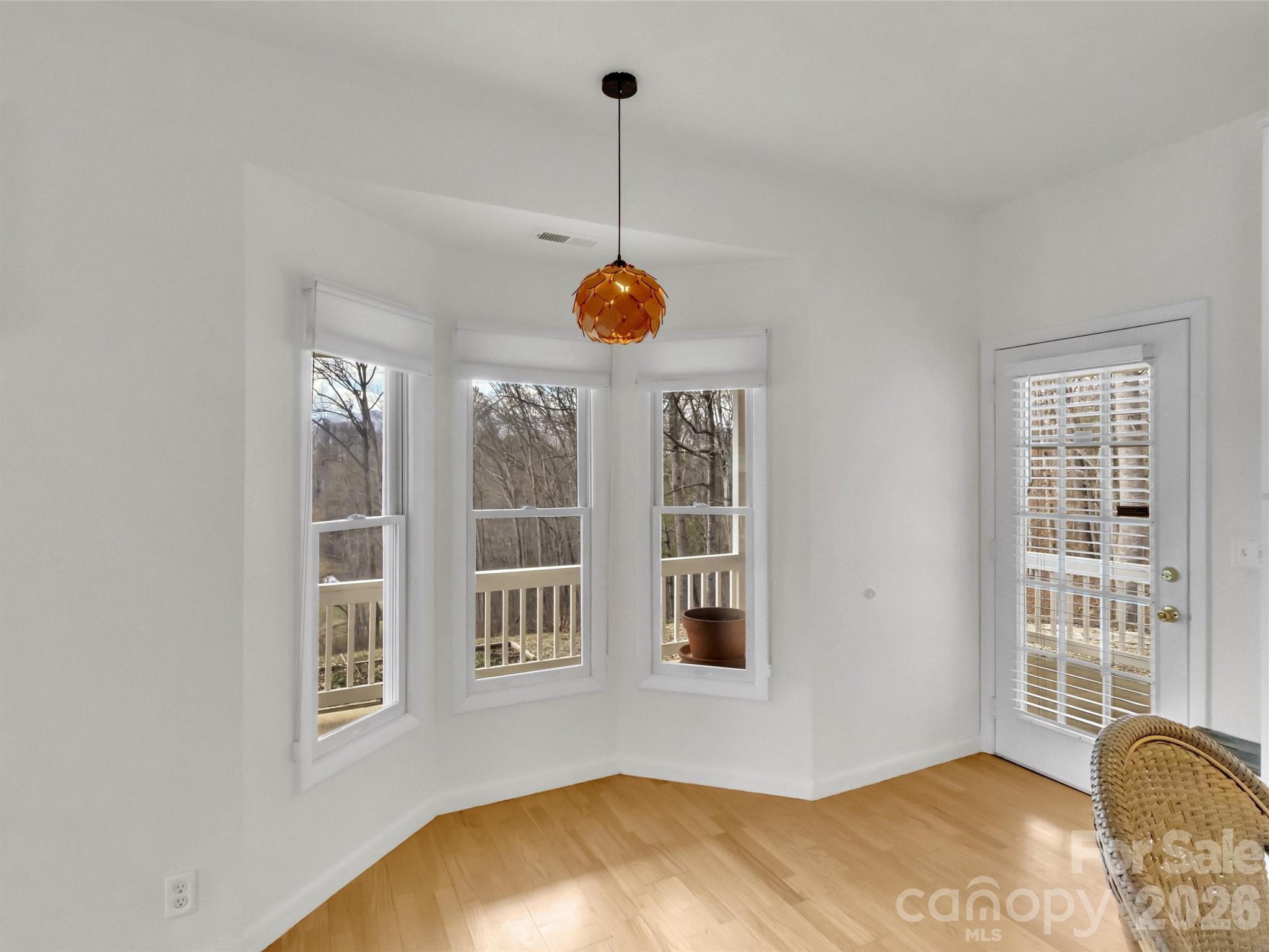 109 Paradise Circle Property Photo 16
