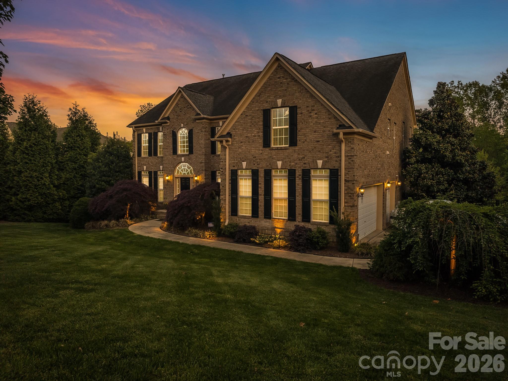 9433 Stonebridge Way Property Photo 3