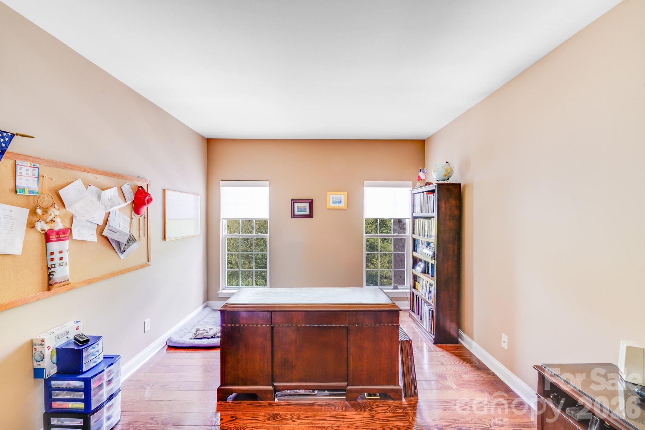 9433 Stonebridge Way Property Photo 14