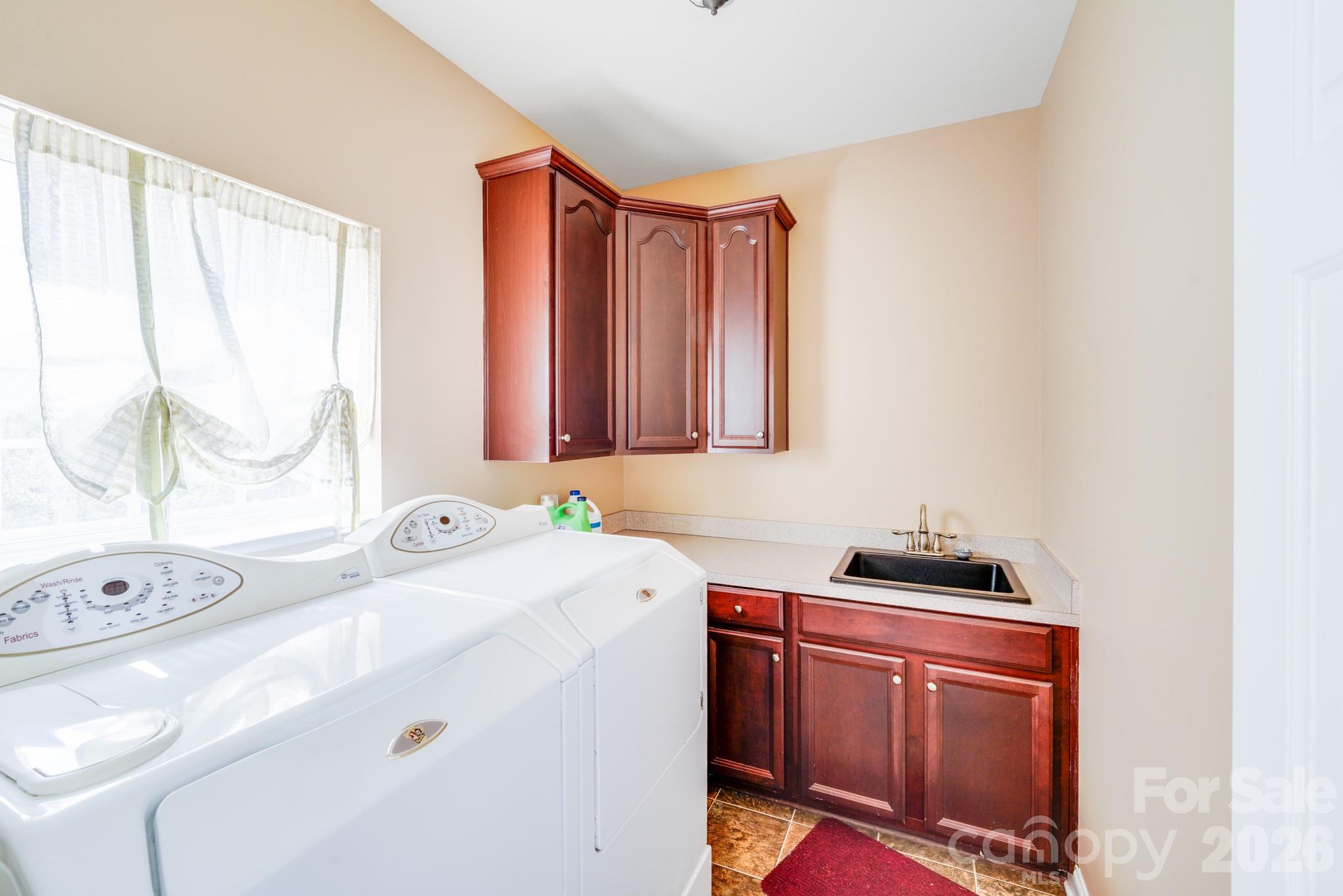 9433 Stonebridge Way Property Photo 34