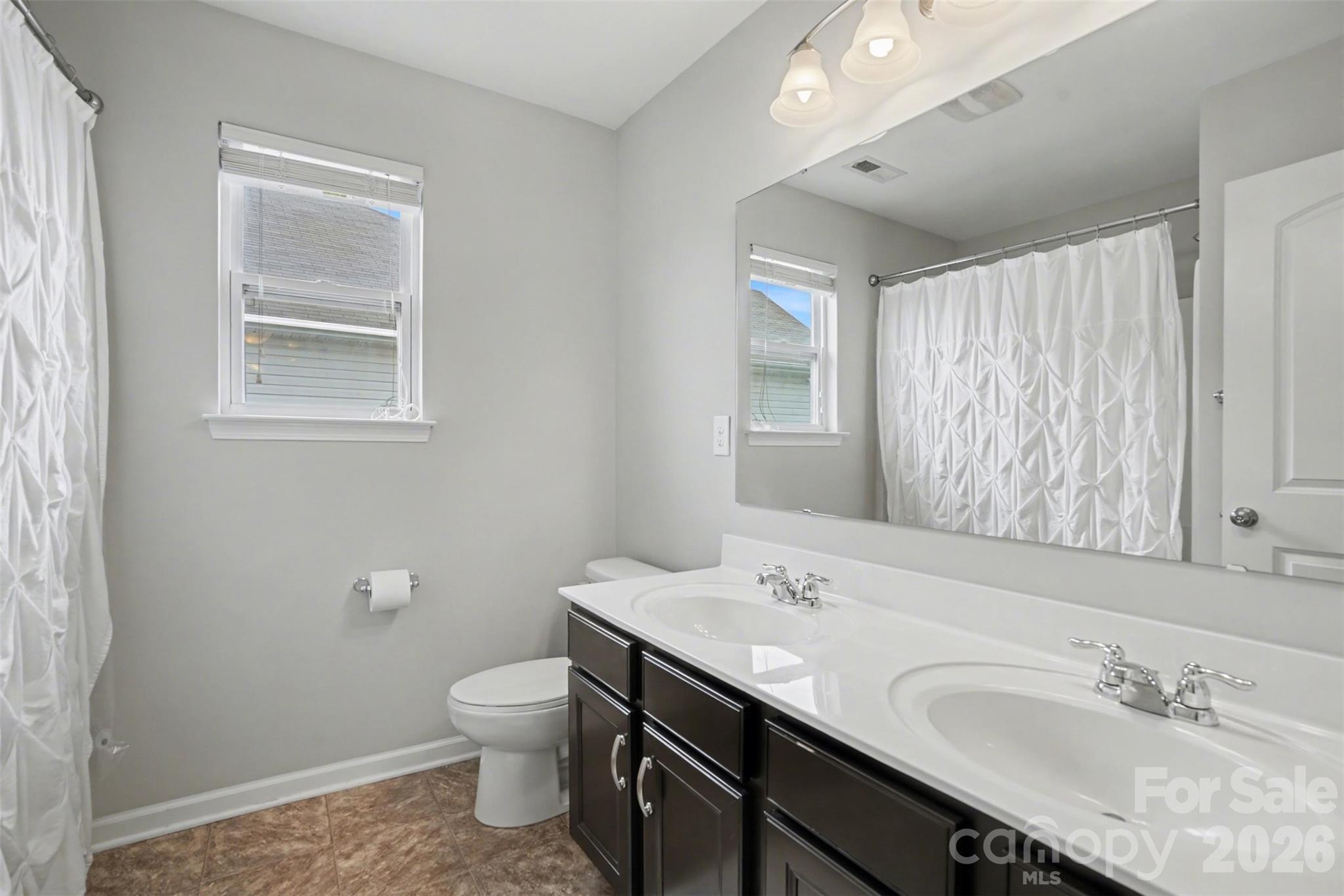 10916 Tower Oak Drive Property Photo 17