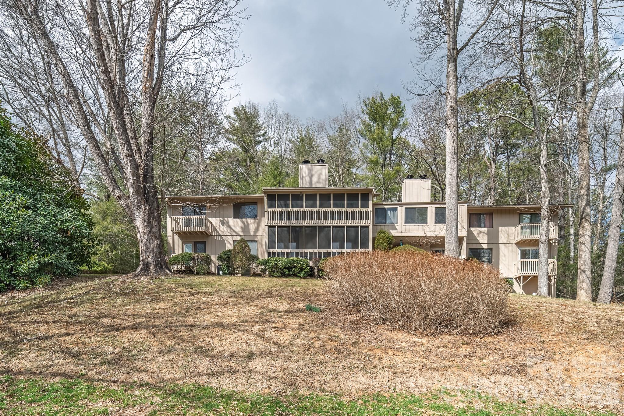 1813 Glen Cannon Drive Property Photo 3