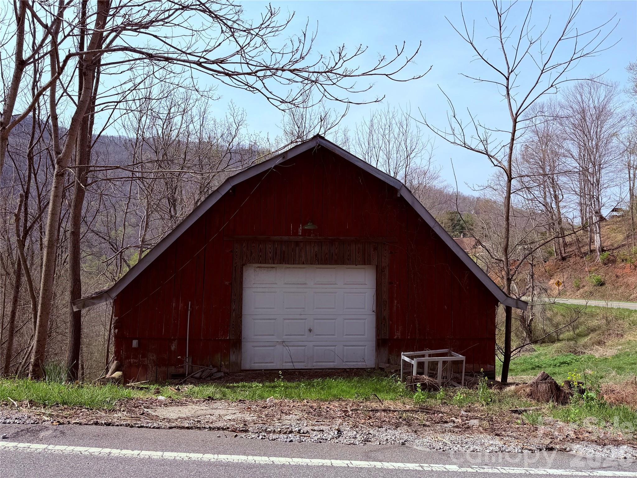 1306 Fork Mountain Road Property Photo 30