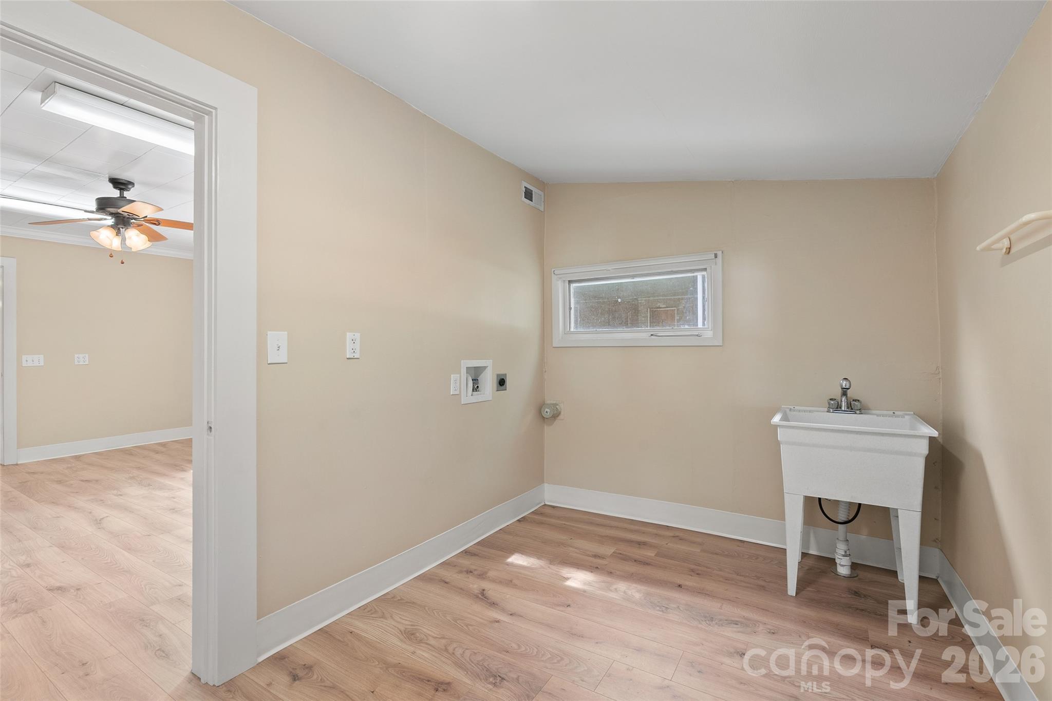 95 Elysinia Avenue Property Photo 22