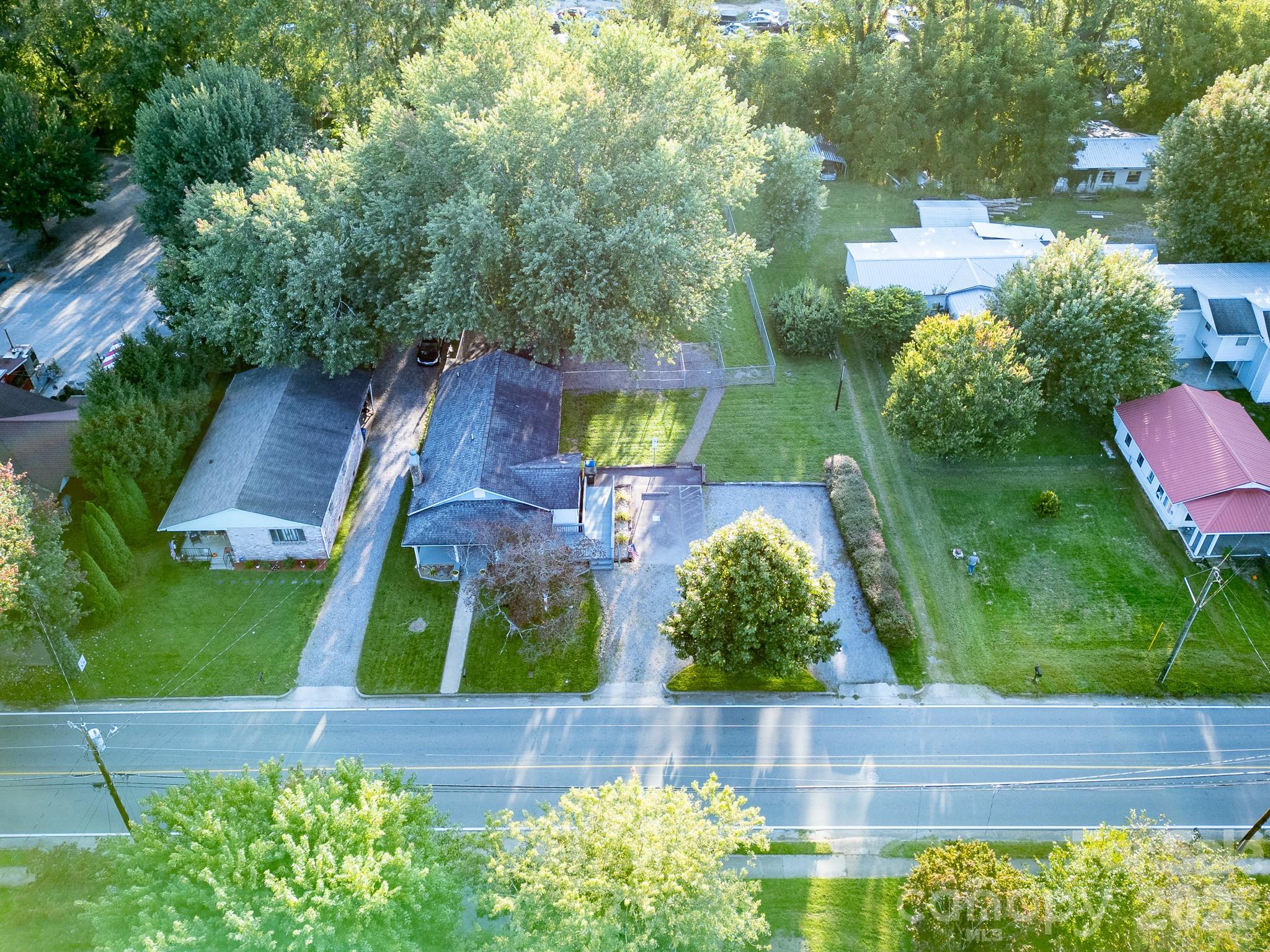 95 Elysinia Avenue Property Photo 25