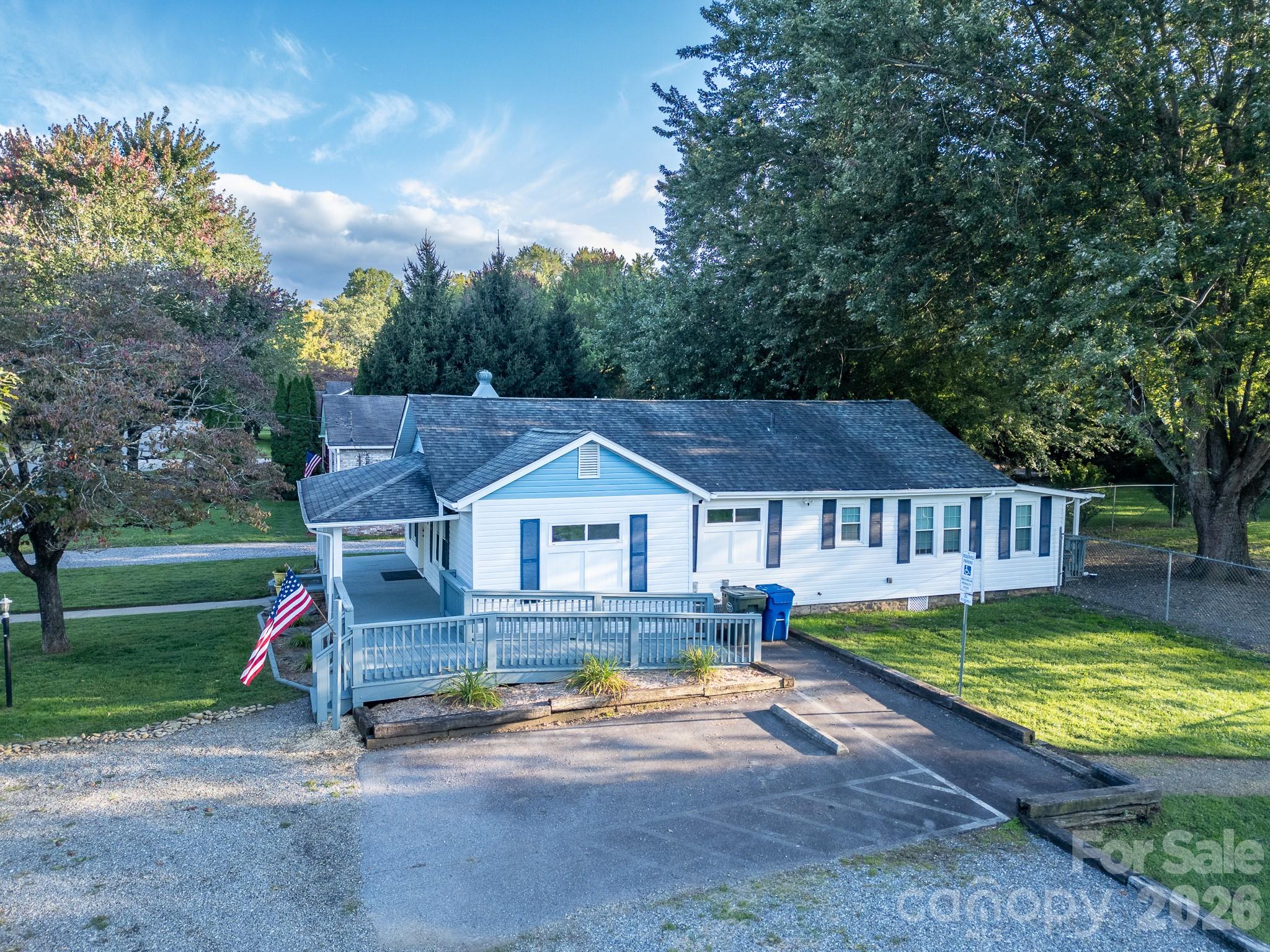 95 Elysinia Avenue Property Photo 31