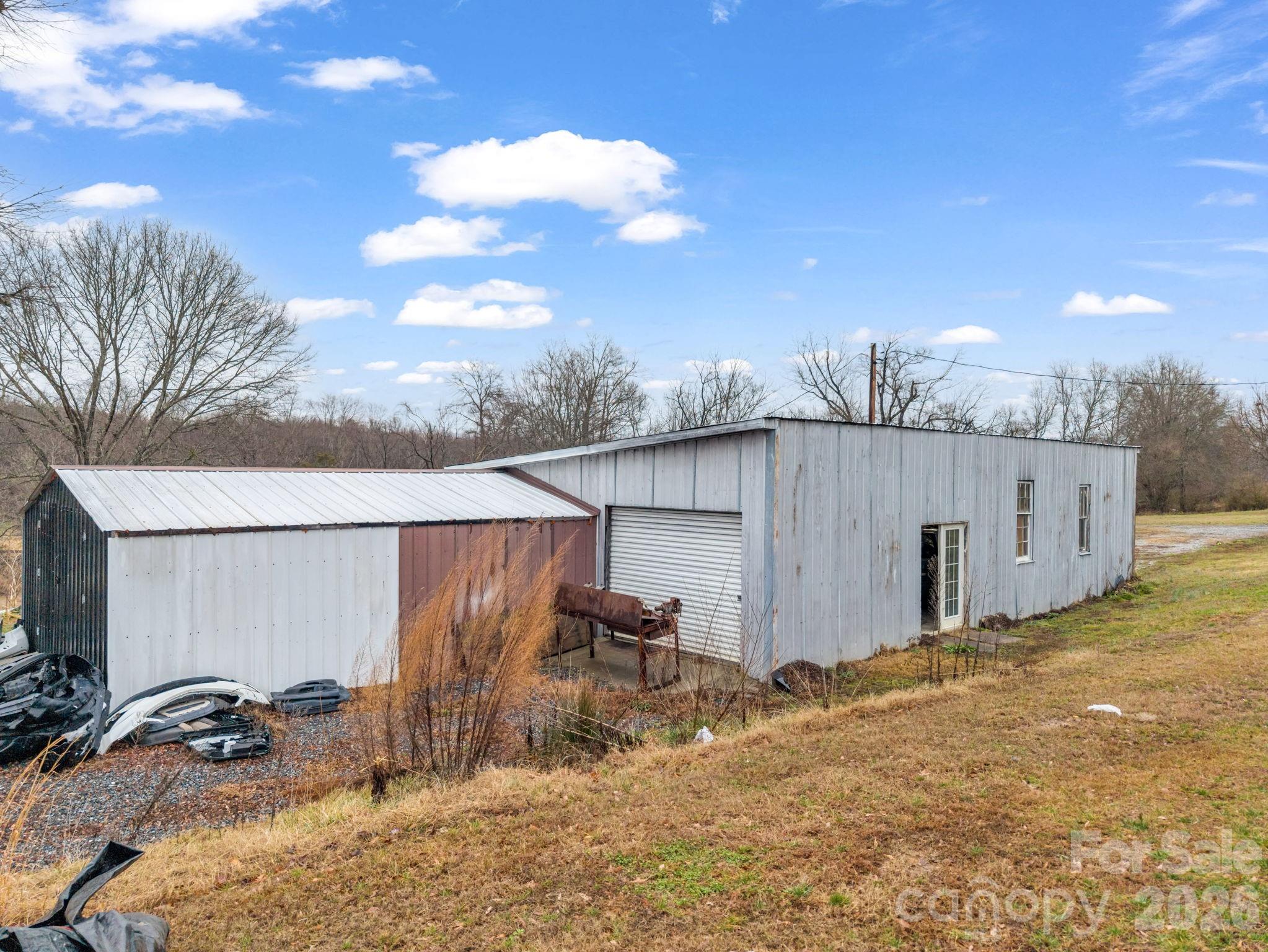 827 Old Henrietta Road Property Photo 6