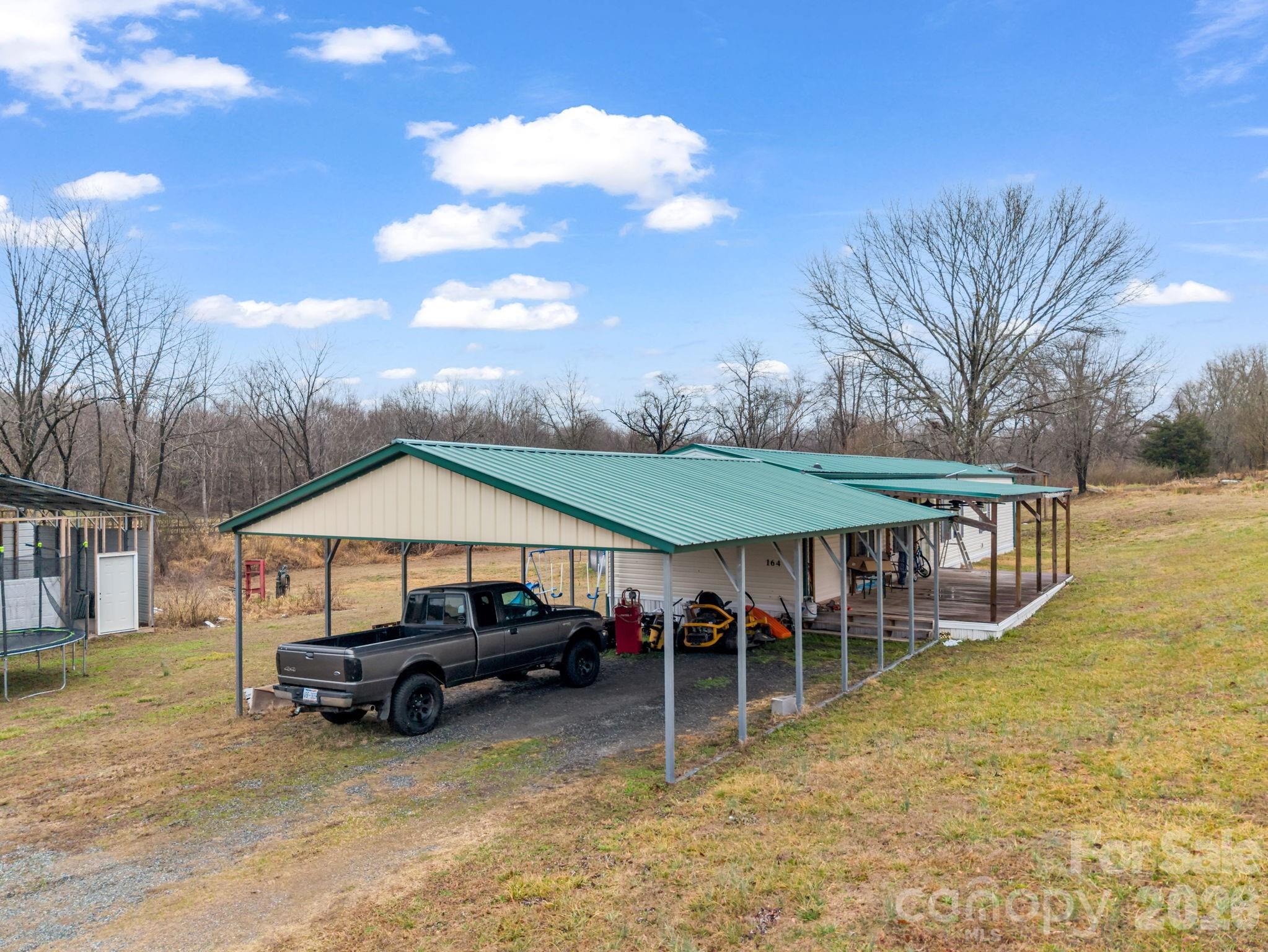 827 Old Henrietta Road Property Photo 8