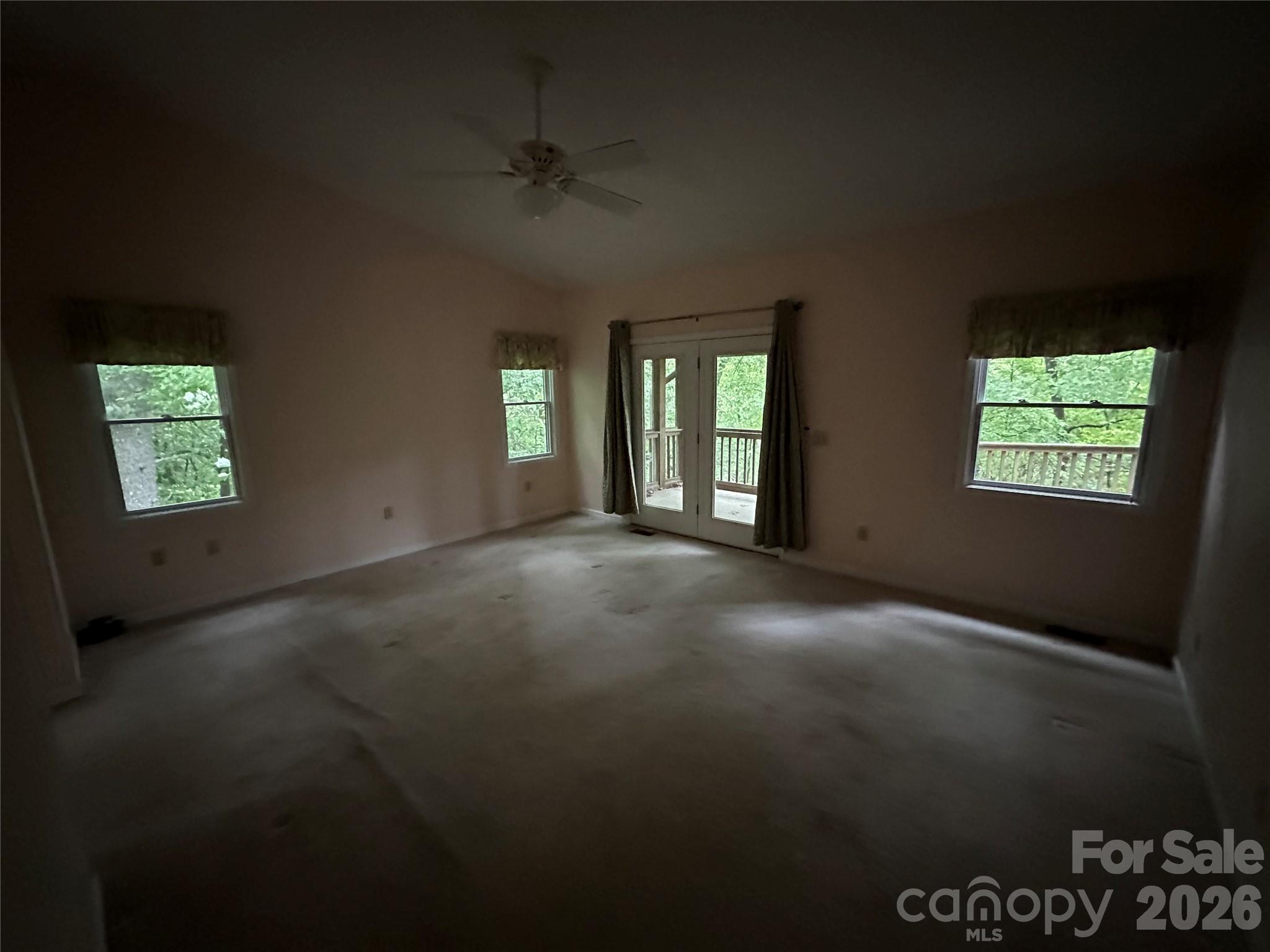 94 Blackberry Trail Property Photo 12