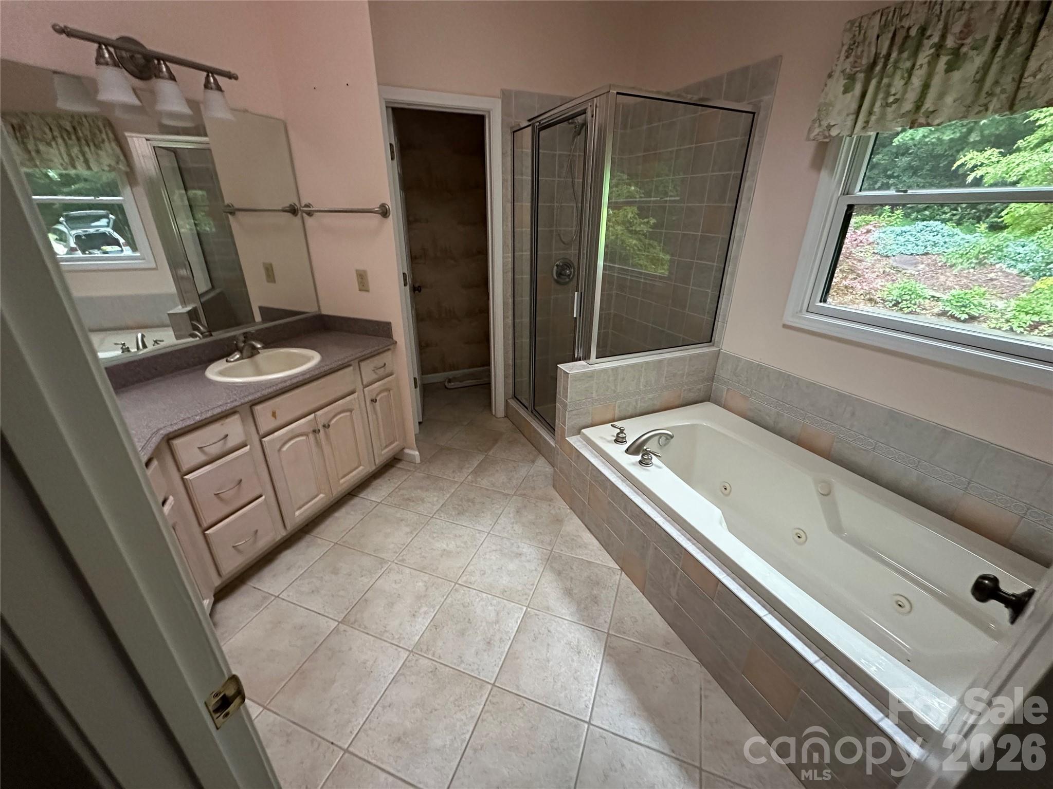 94 Blackberry Trail Property Photo 14