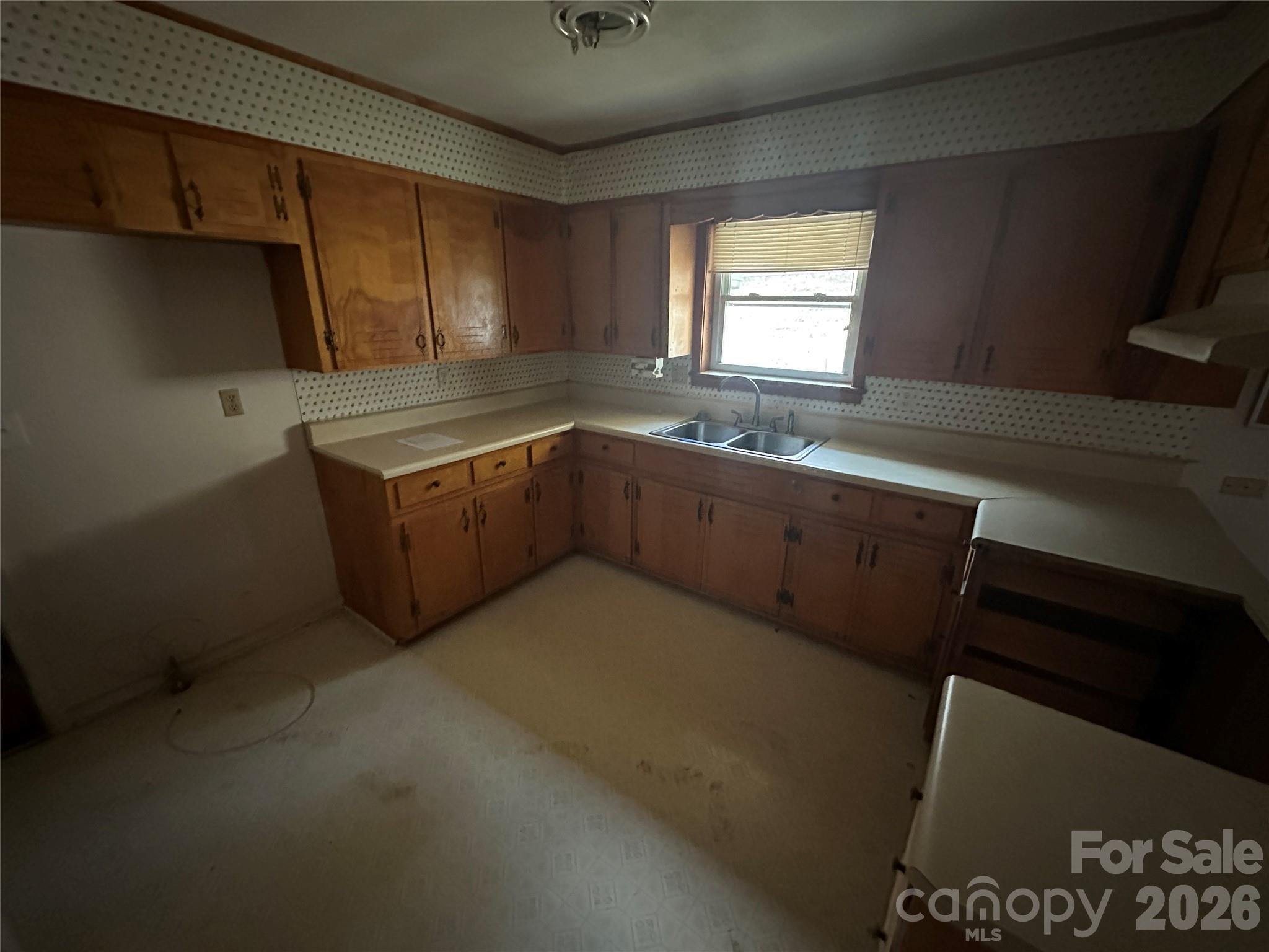 129 Ridgecrest Avenue Property Photo 12
