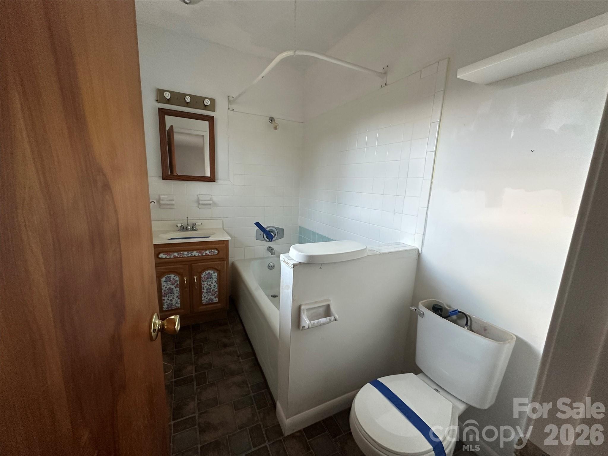129 Ridgecrest Avenue Property Photo 16