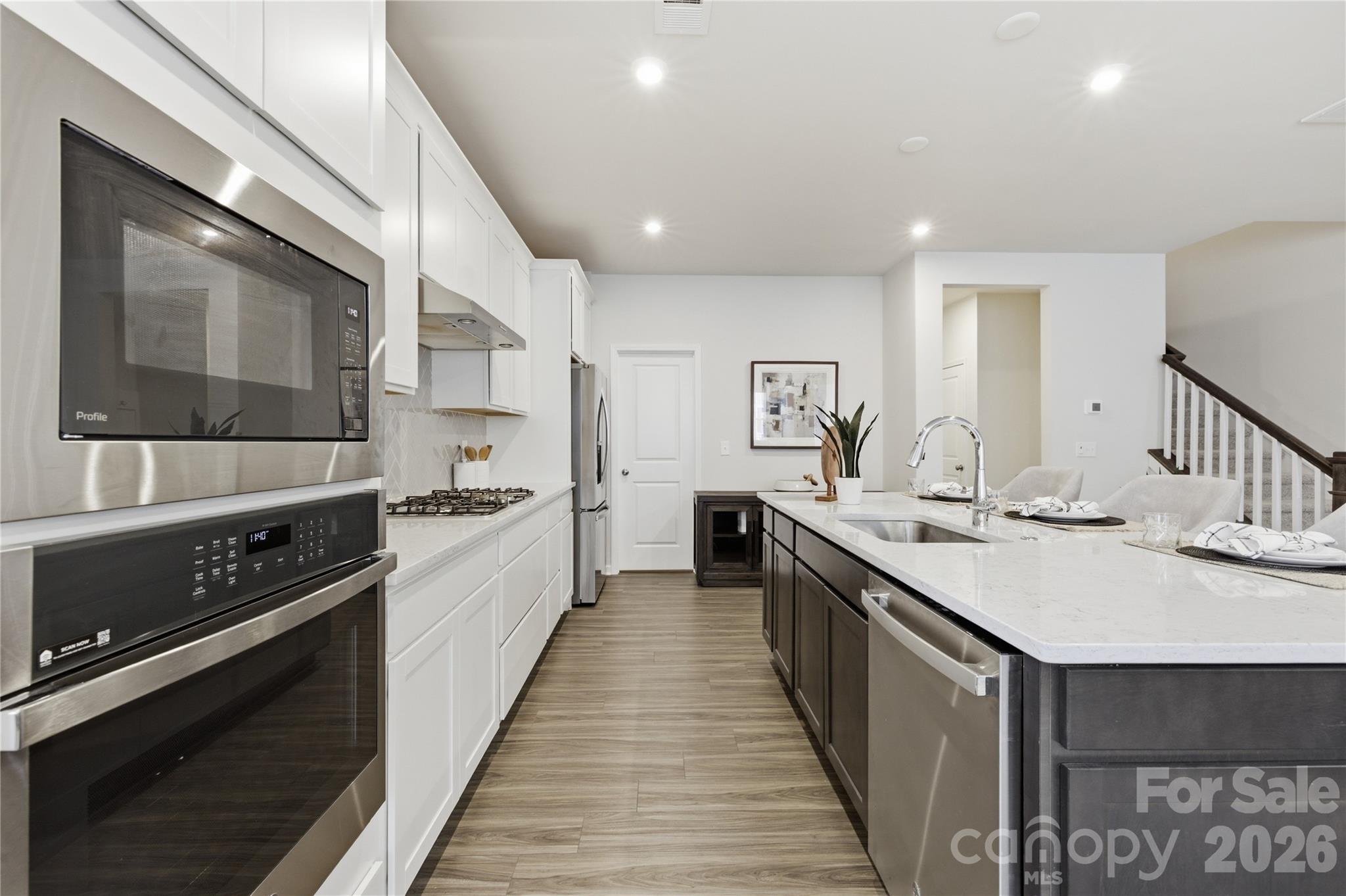 118 Berkeley Avenue A Property Photo 15