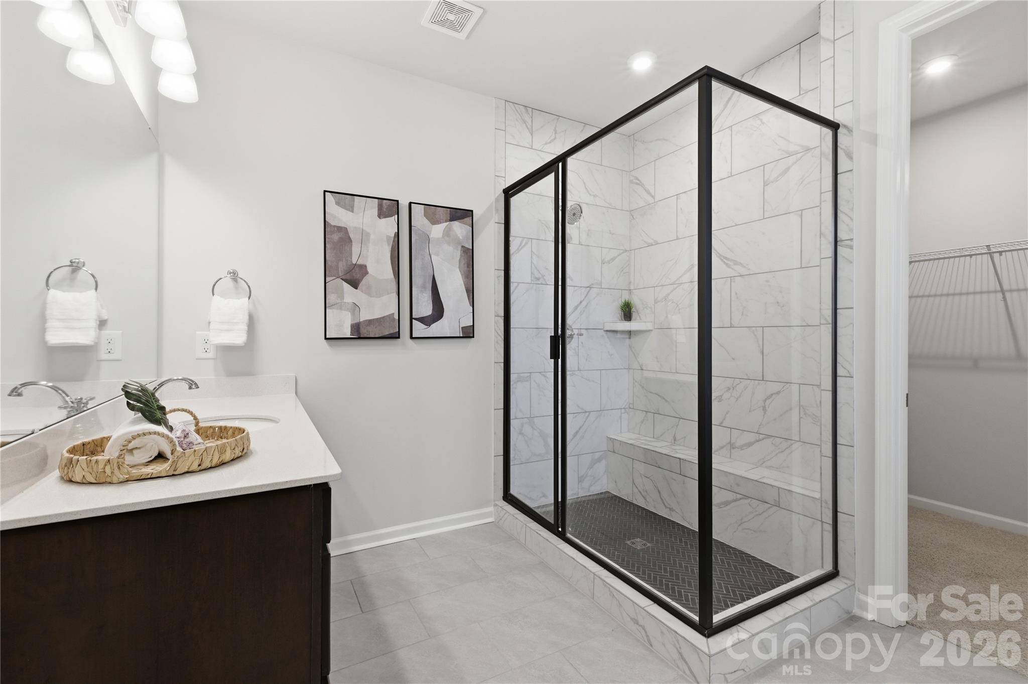 118 Berkeley Avenue A Property Photo 23