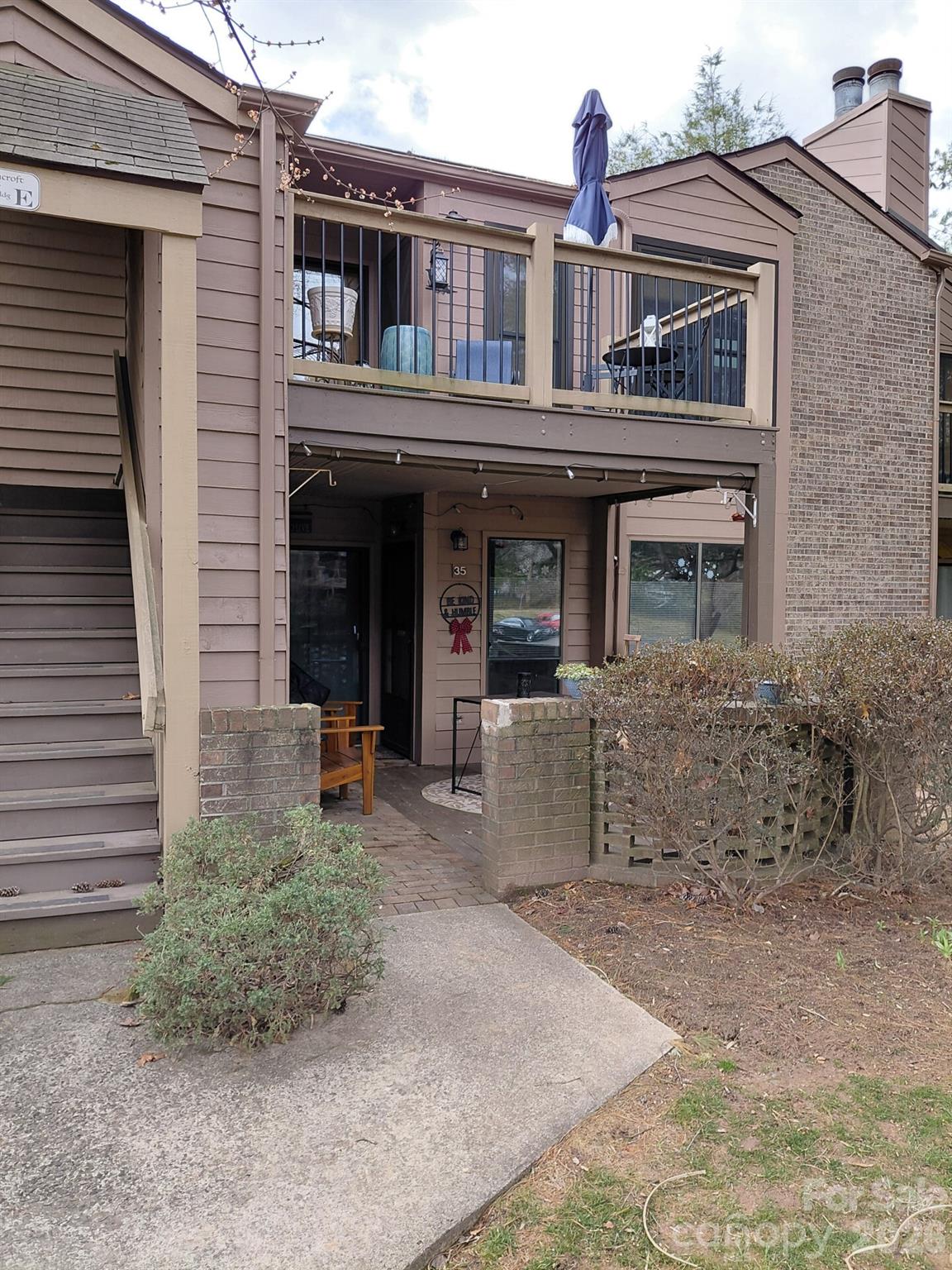 36 Ravencroft Lane Property Photo 1