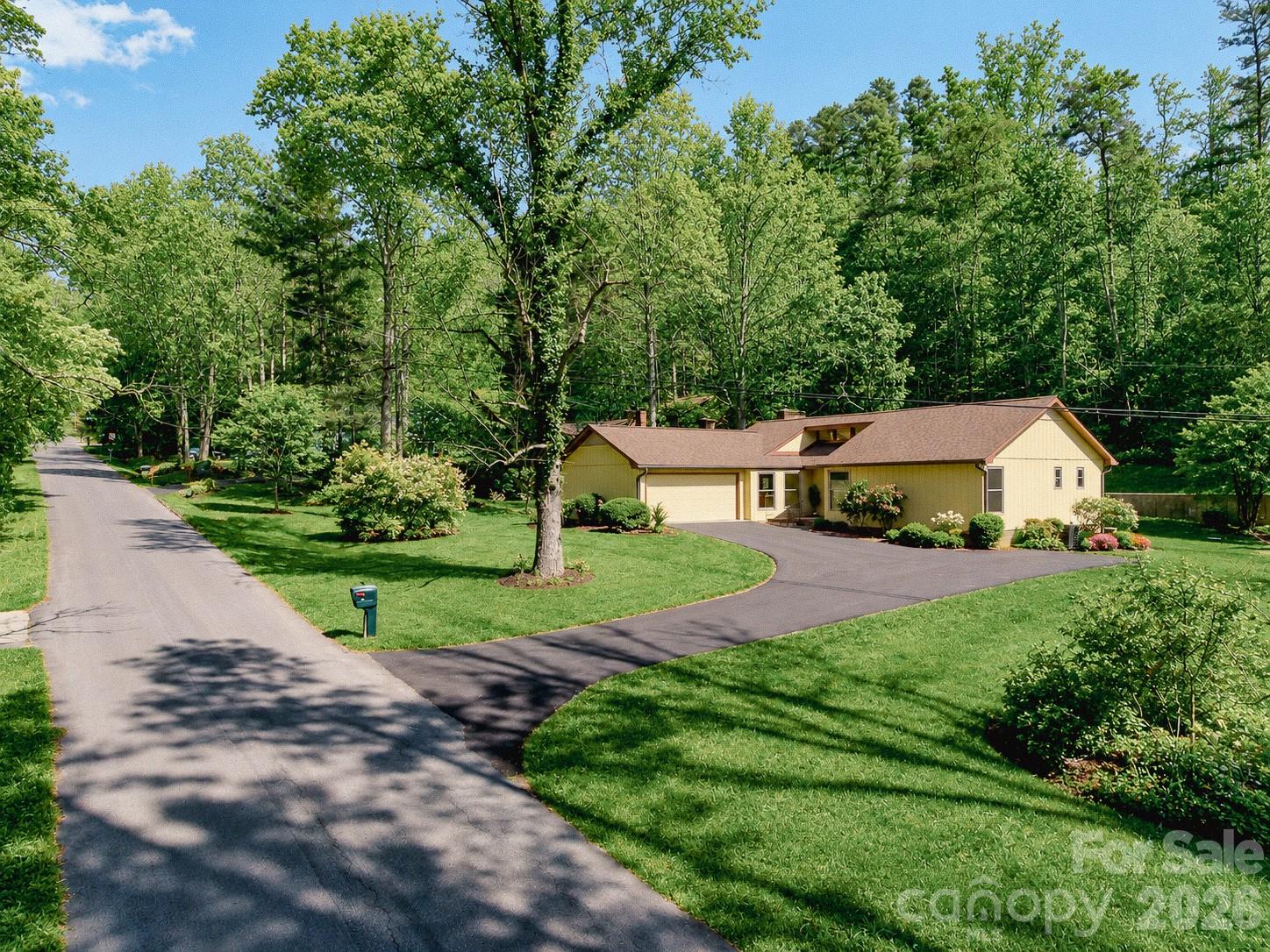 63 Pinecroft Road Property Photo 1