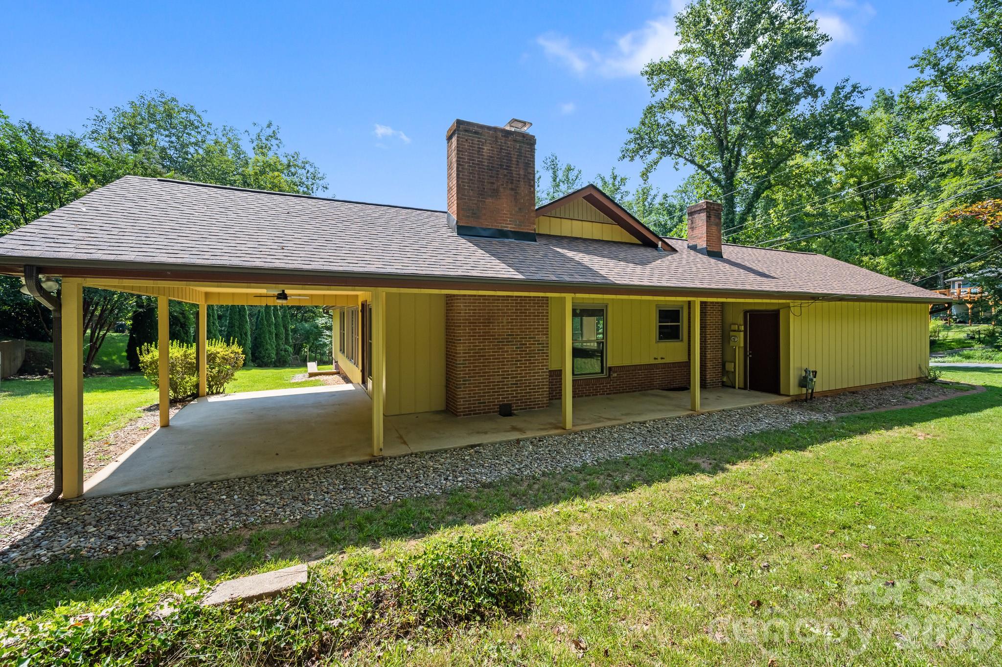 63 Pinecroft Road Property Photo 7