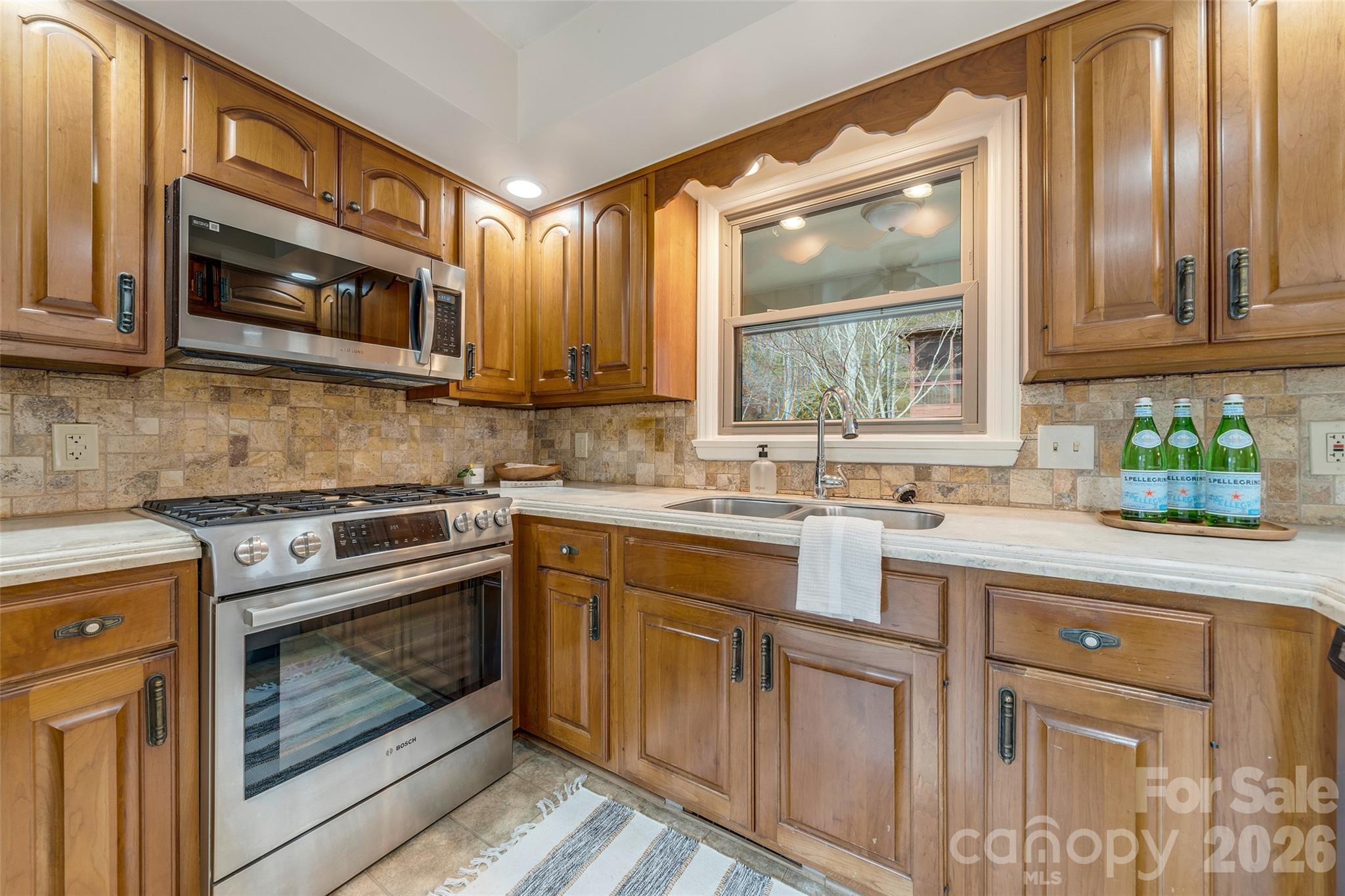 63 Pinecroft Road Property Photo 17
