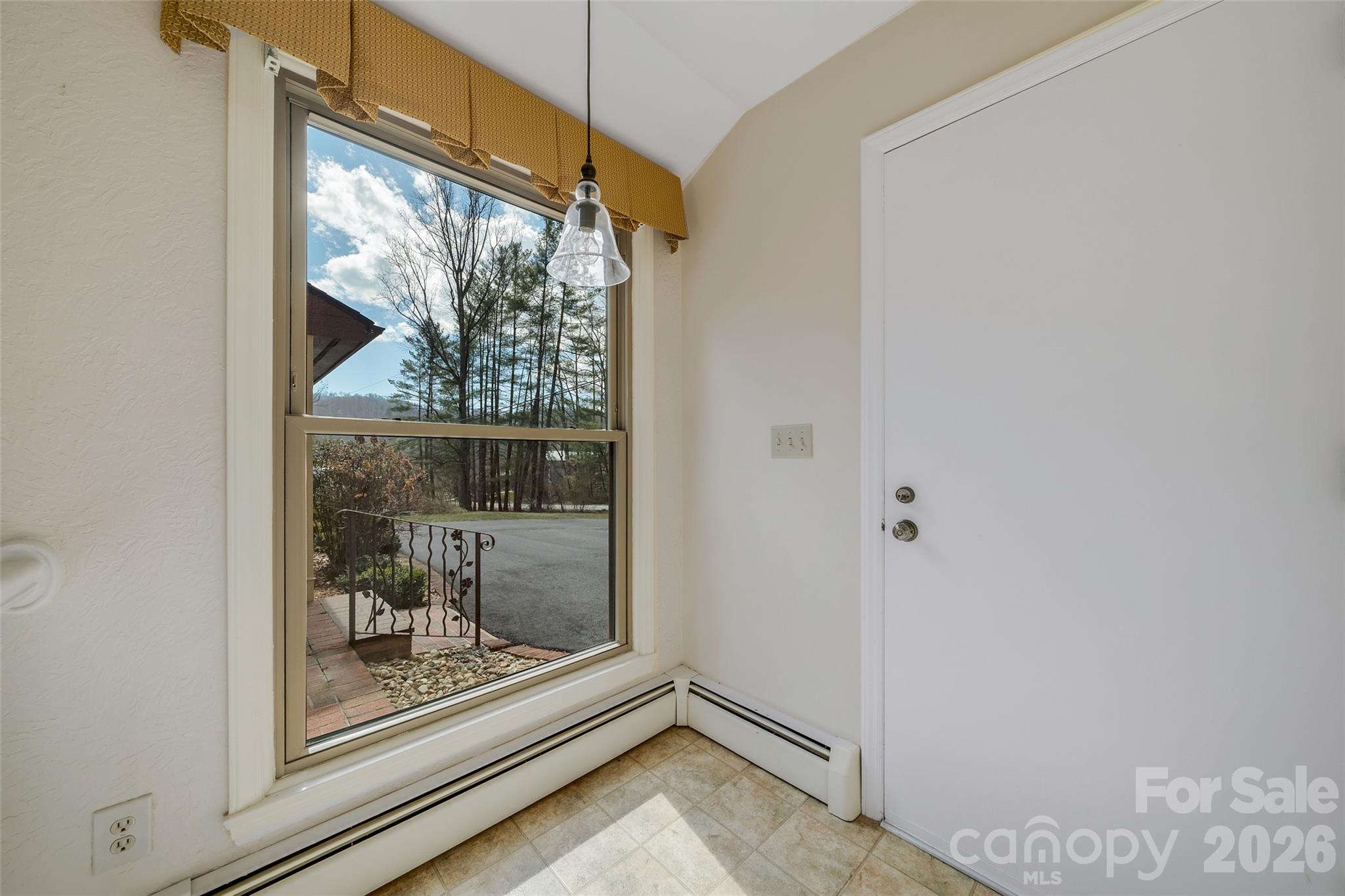 63 Pinecroft Road Property Photo 25