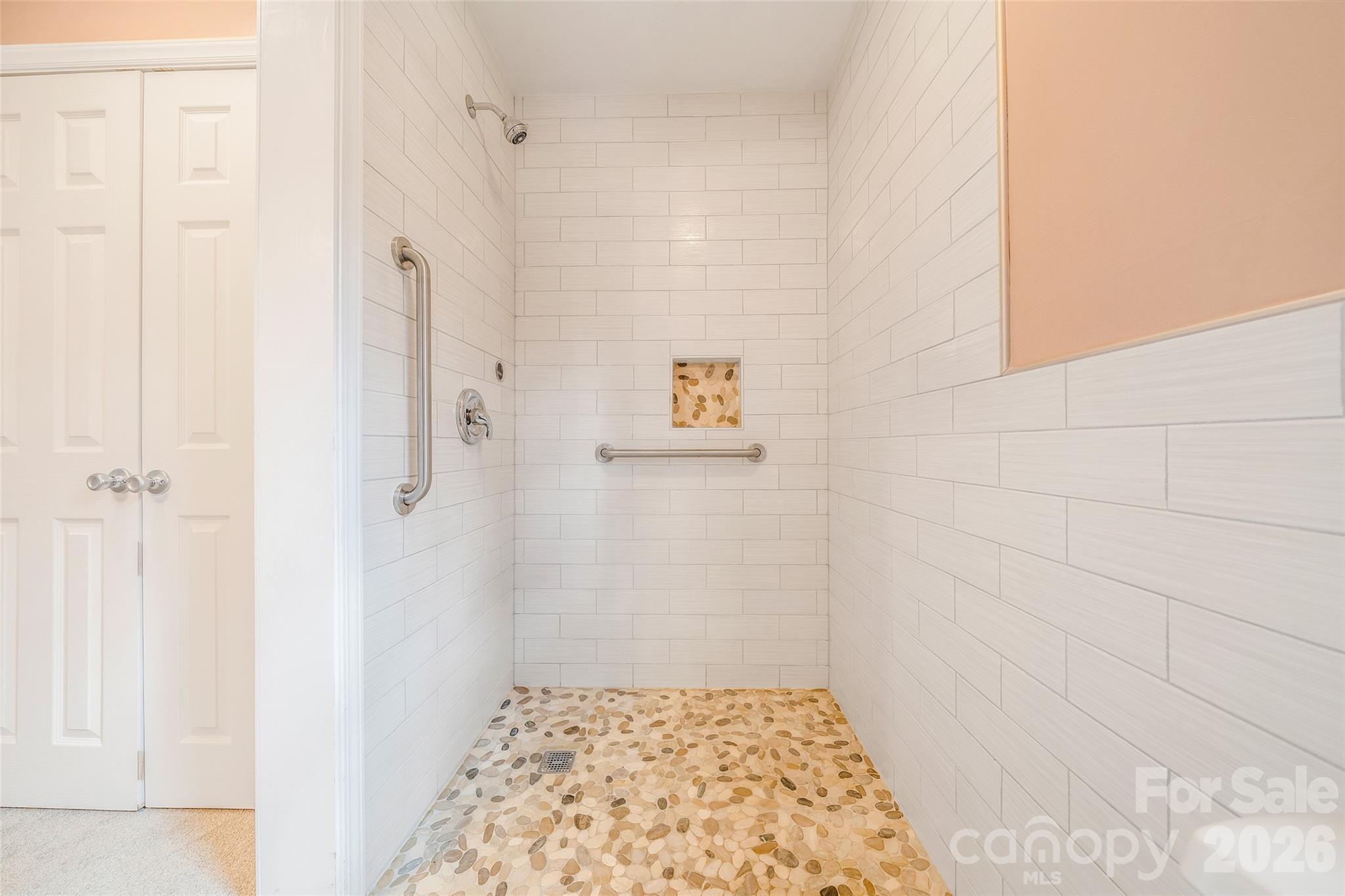 63 Pinecroft Road Property Photo 34