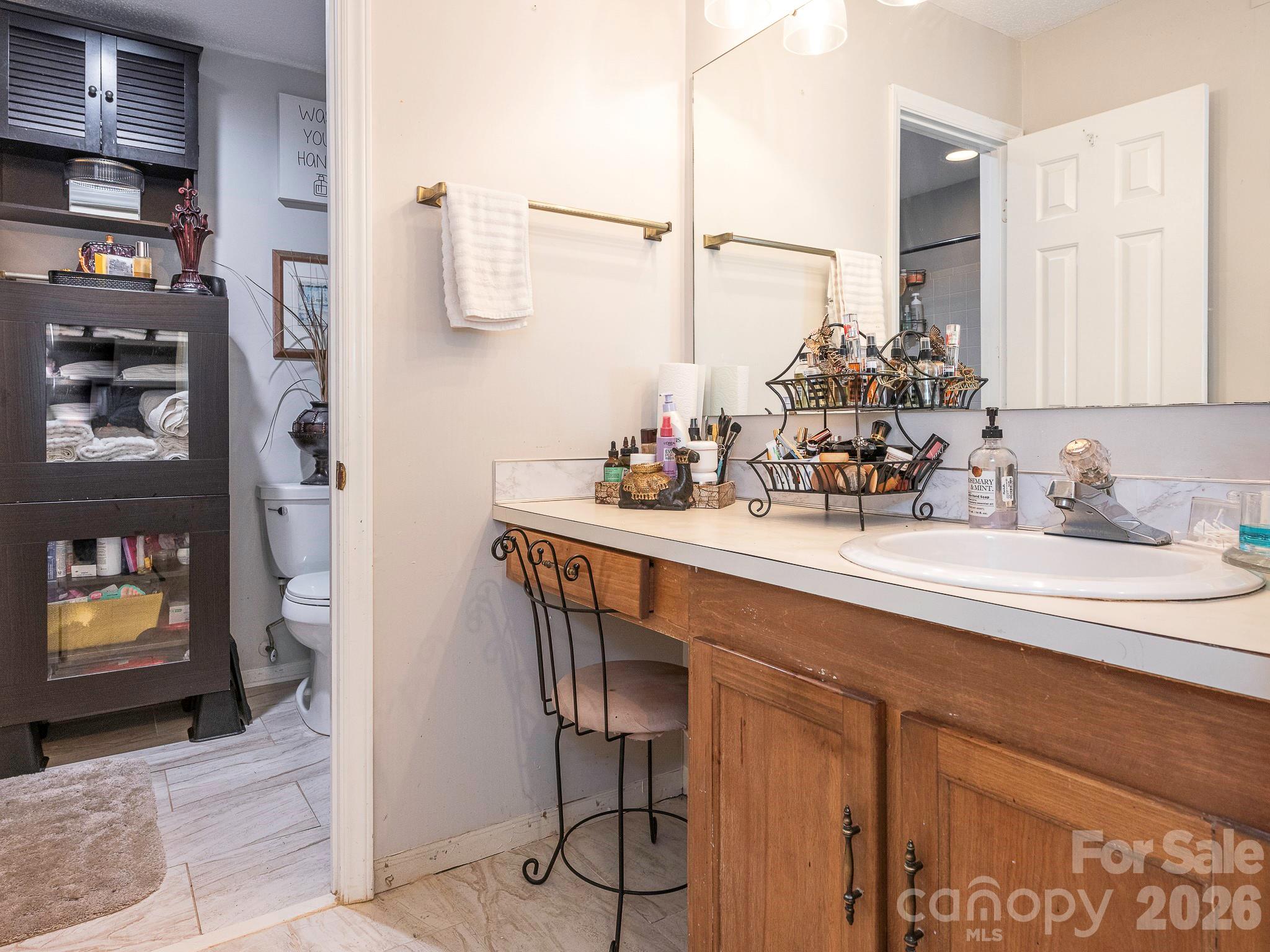 7200 Winery Lane Property Photo 11