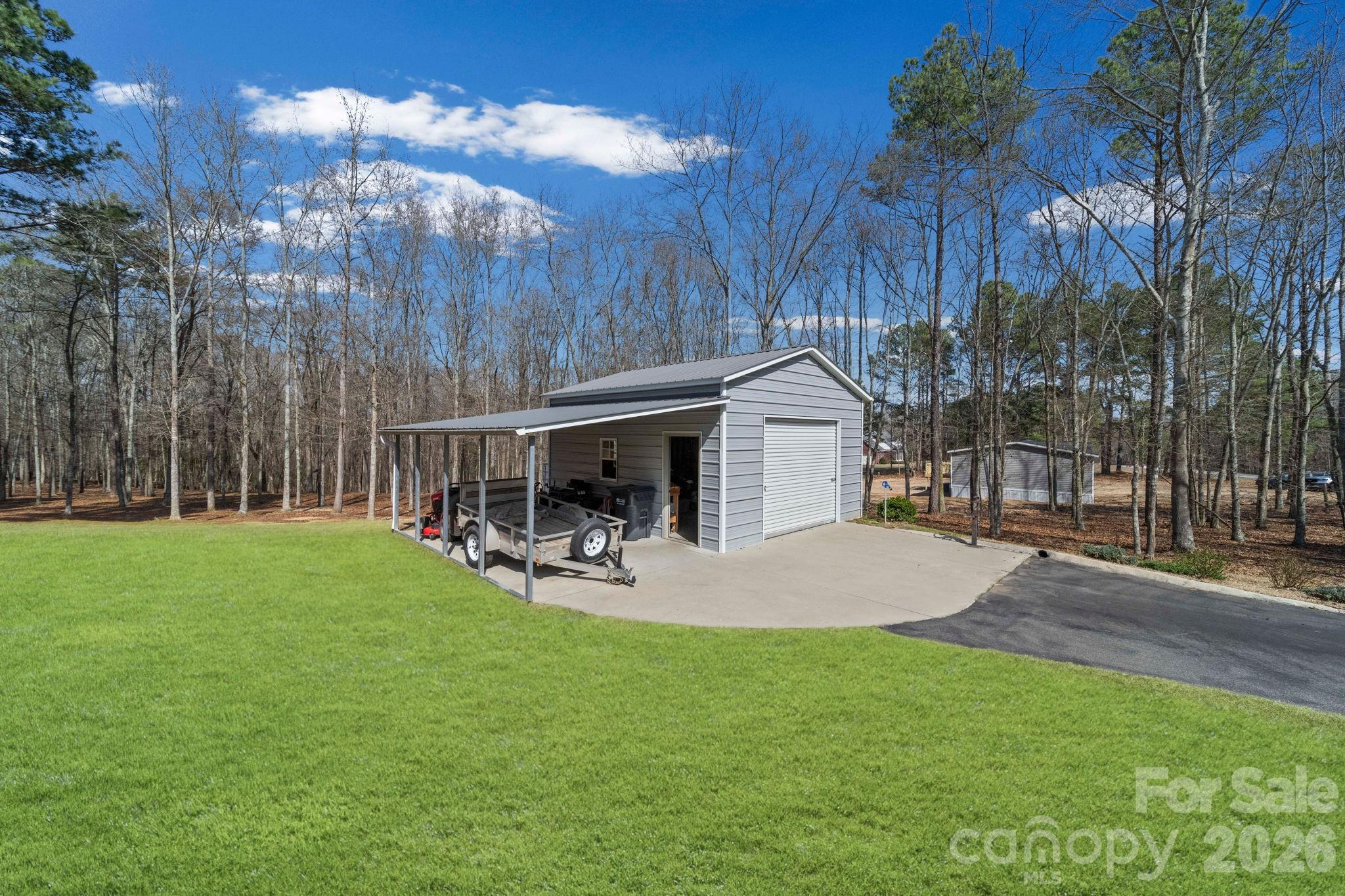 142 Will Evans Road Property Photo 4