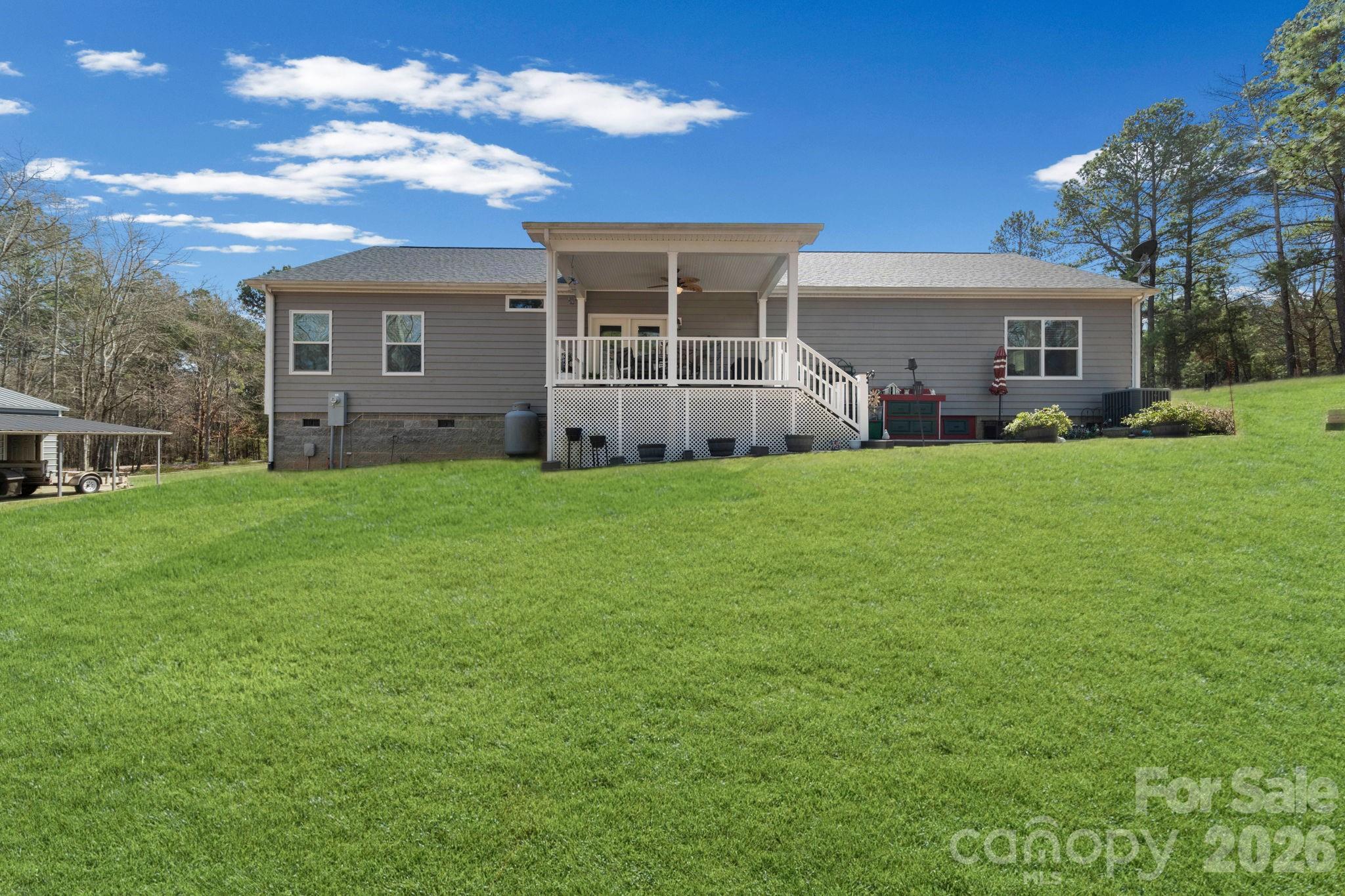 142 Will Evans Road Property Photo 5